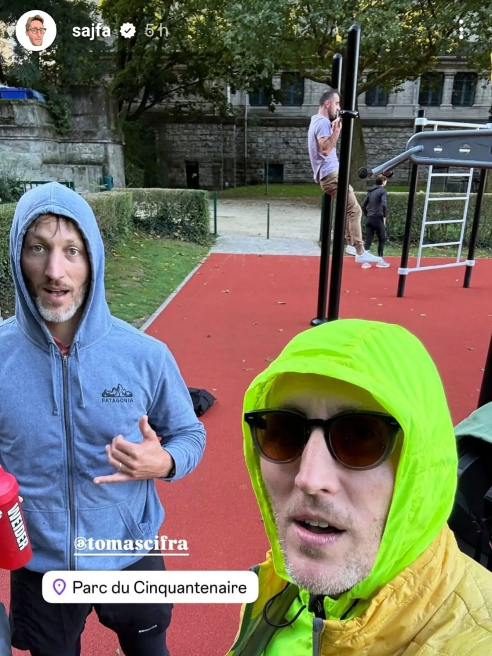 Matej Sajfa Cifra zbalil svoje deti a prišli za jeho manželkou Veronikou Cifrovou Ostrihoňovou do Bruselu, kde pracuje ako europoslankyňa. Ide o predzvesť veľkého sťahovania?