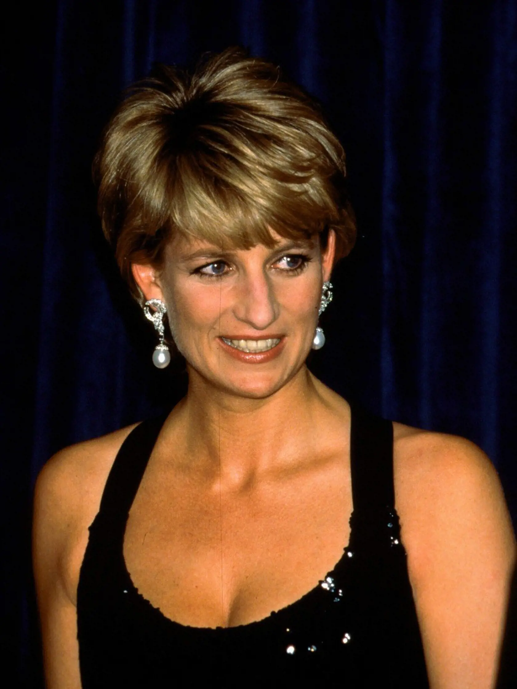 Princ Charles trval na tom, aby Diana po rozvode prišla o titul „Jej kráľovská výsosť“.