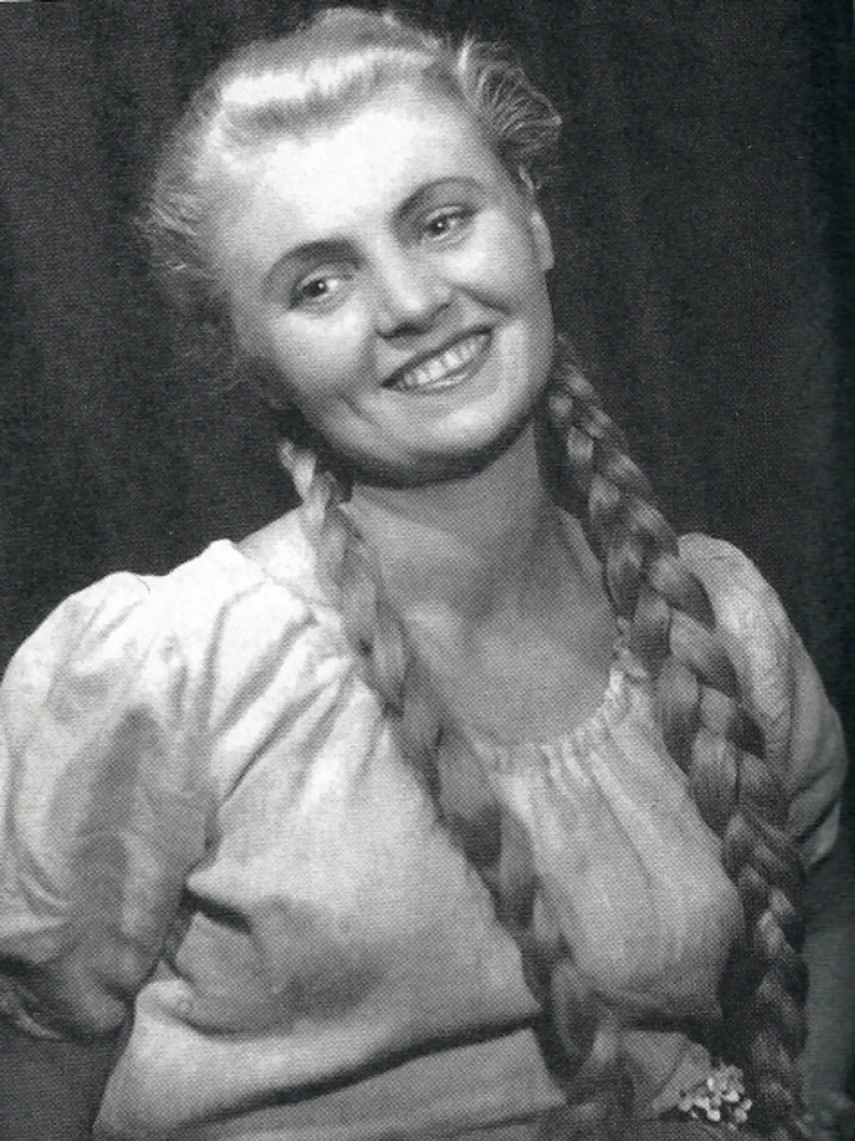 Blond vrkoče boli v tých časoch in.
