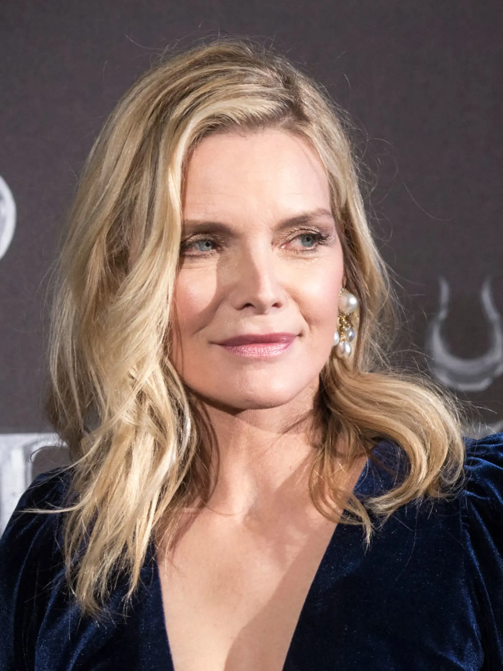 Film Nebezpečné známosti (1988) ukončil šesťročné manželstvo Johna Malkovicha a Glenne Headley, pretože herec sa počas nakrúcania zahľadel do Michelle Pfeiffer (foto). Ich aféra však mala krátke trvanie.