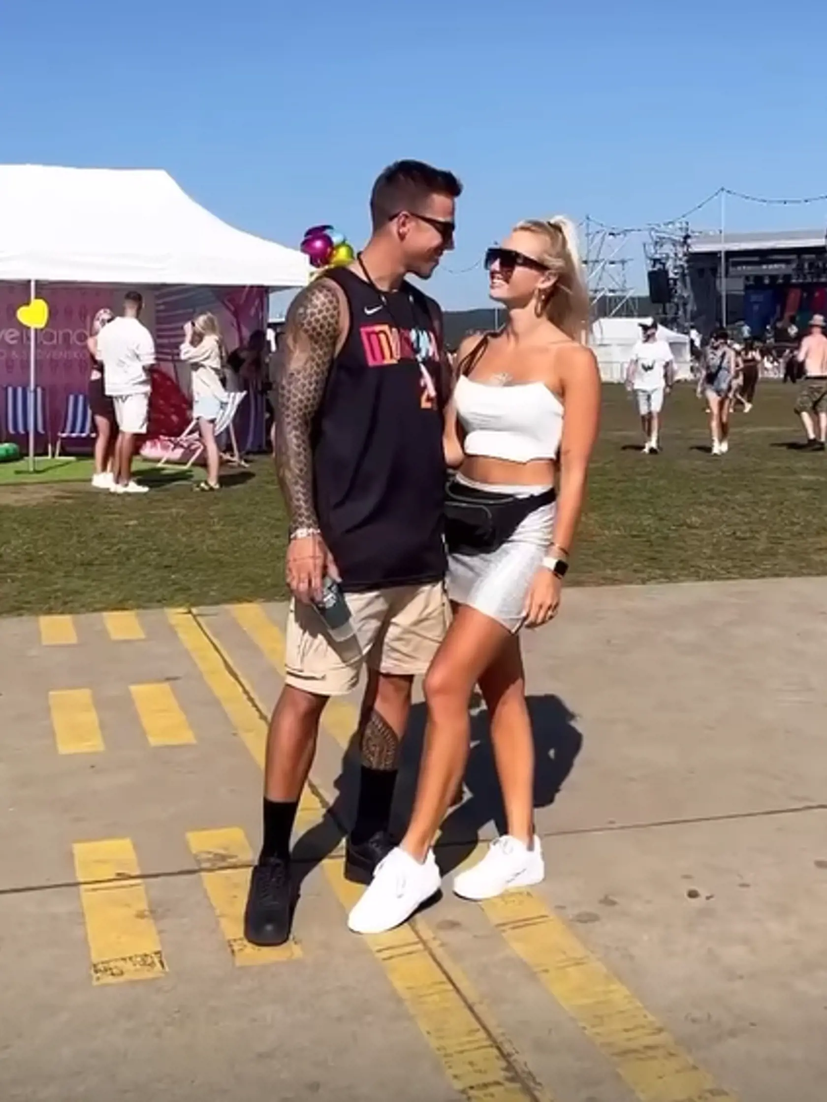 Víťazi druhej série Love Island Kryštof a Denisa.