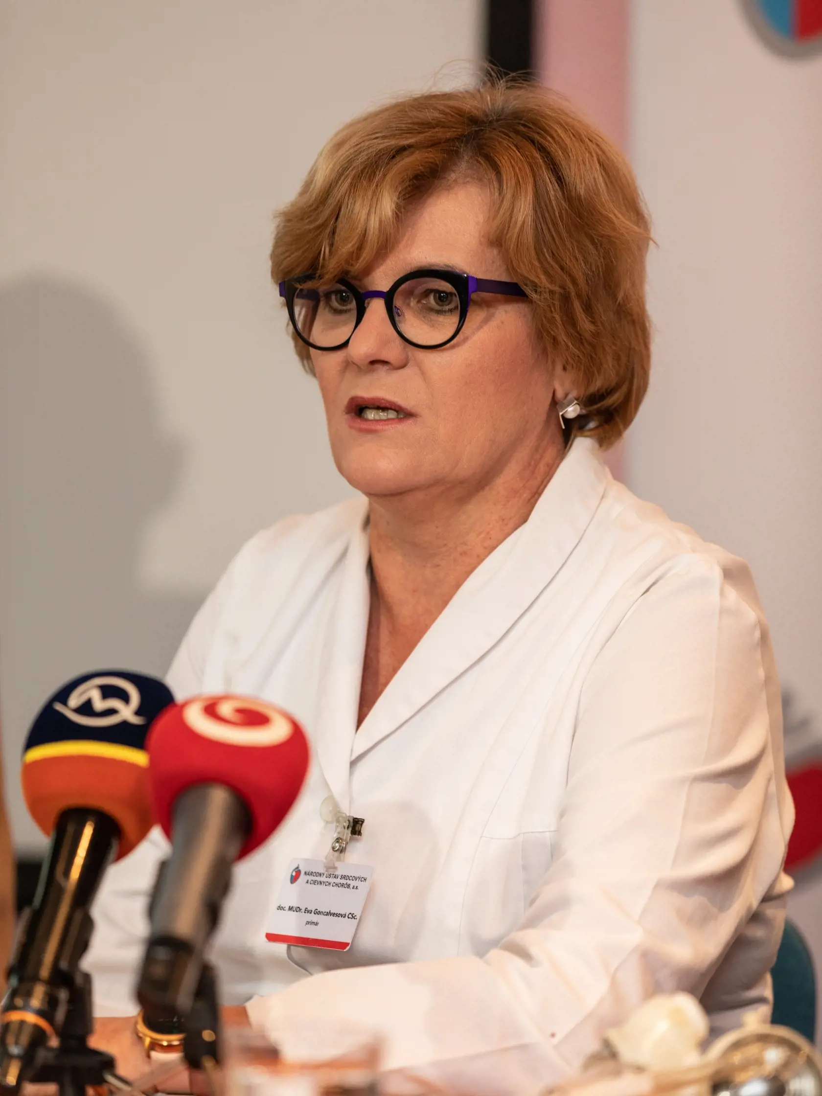 Prvú implantáciu umelého srdca na Slovensku vykonali 1. novembra 2017 v Národnom ústave srdcových a cievnych chorôb v Bratislave, bola to prvá operácia tohto typu v krajinách V4.