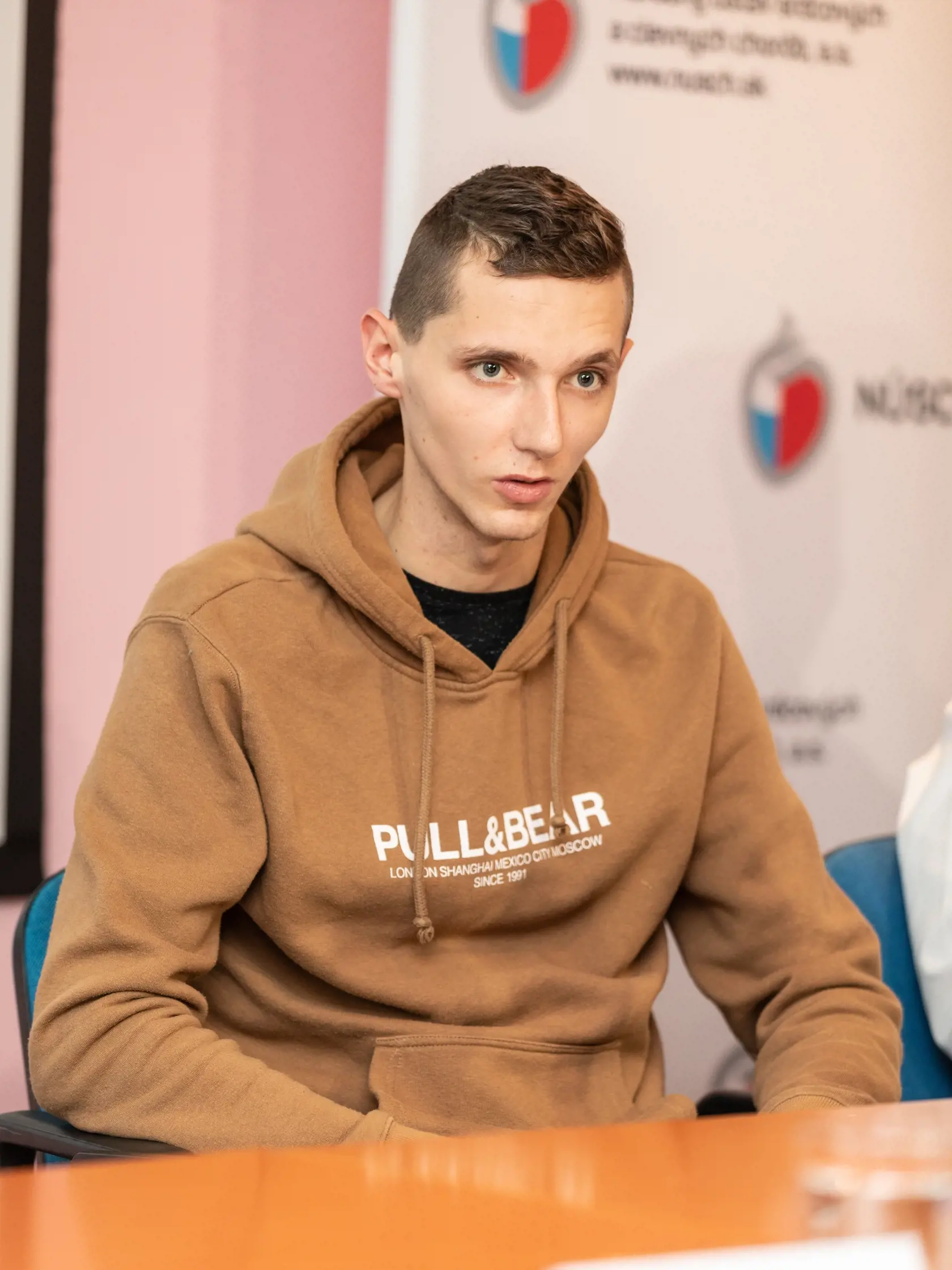 Prvú implantáciu umelého srdca na Slovensku vykonali 1. novembra 2017 v Národnom ústave srdcových a cievnych chorôb v Bratislave, bola to prvá operácia tohto typu v krajinách V4.