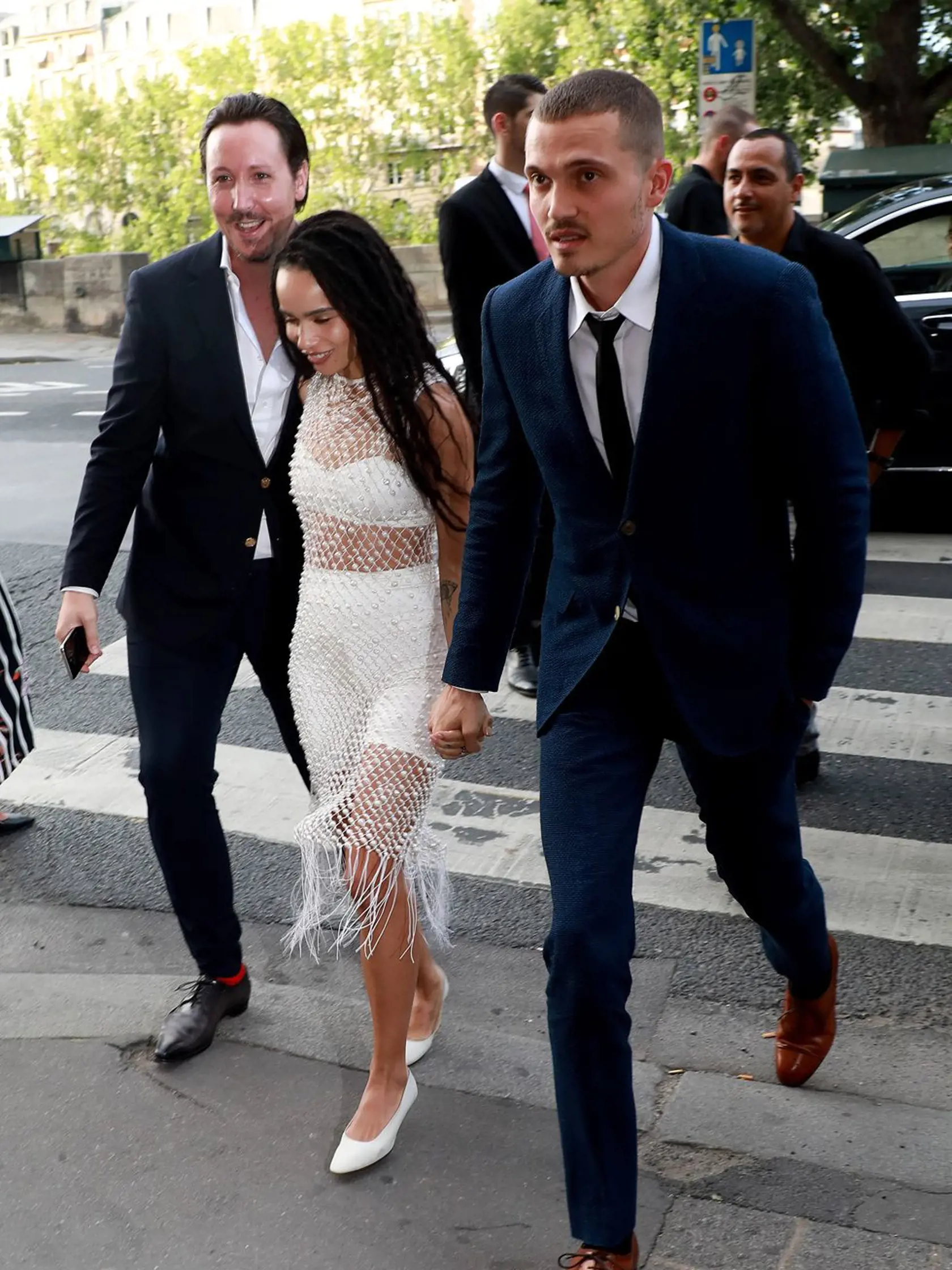 Zoe Kravitz & Karl Glusman: Herci sa vzali za prítomnosti mnohých hviezd v roku 2019.