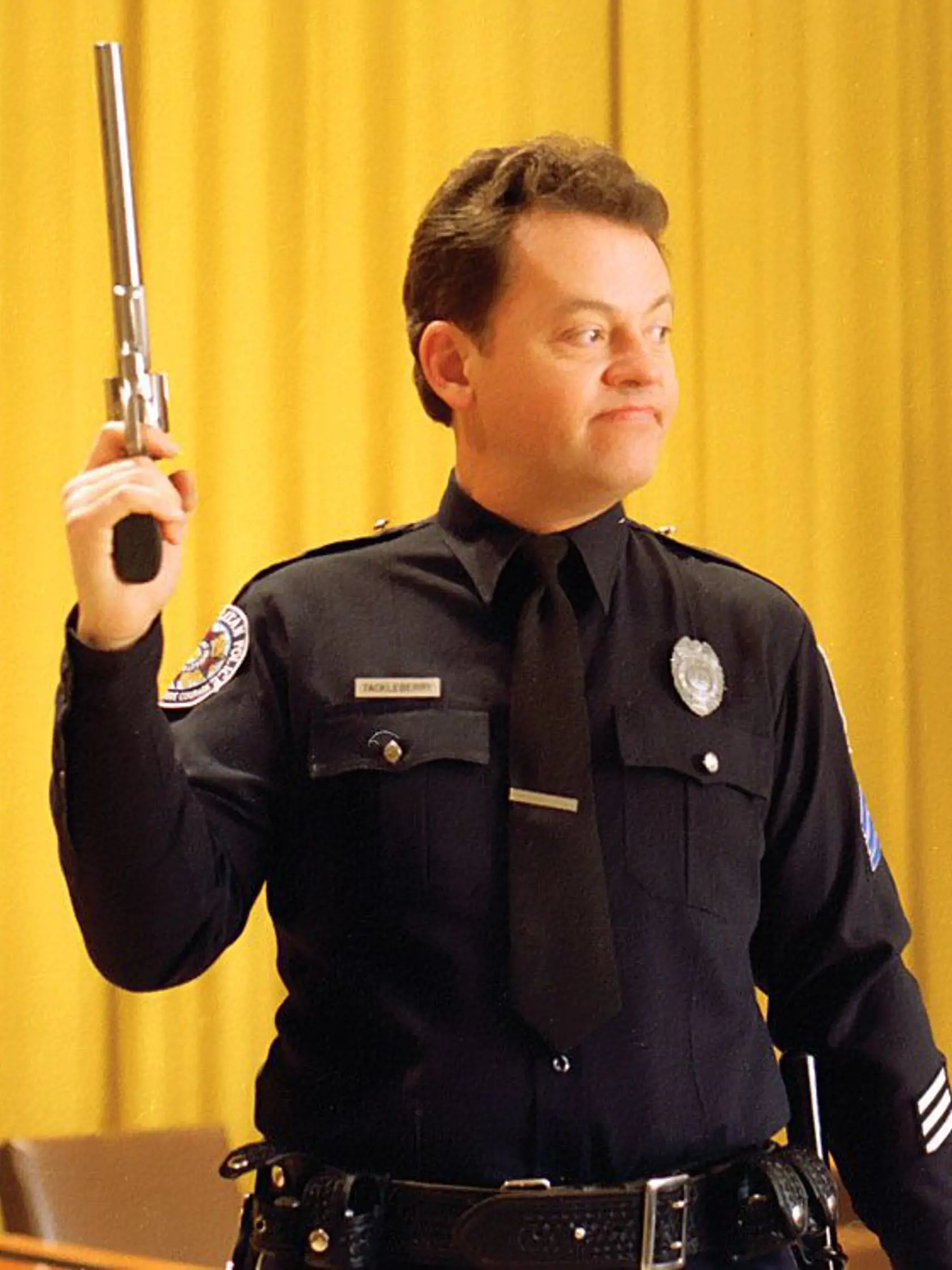 David Graf, herec, 2001, 51 rokov, niekoľko srdcových infarktov.