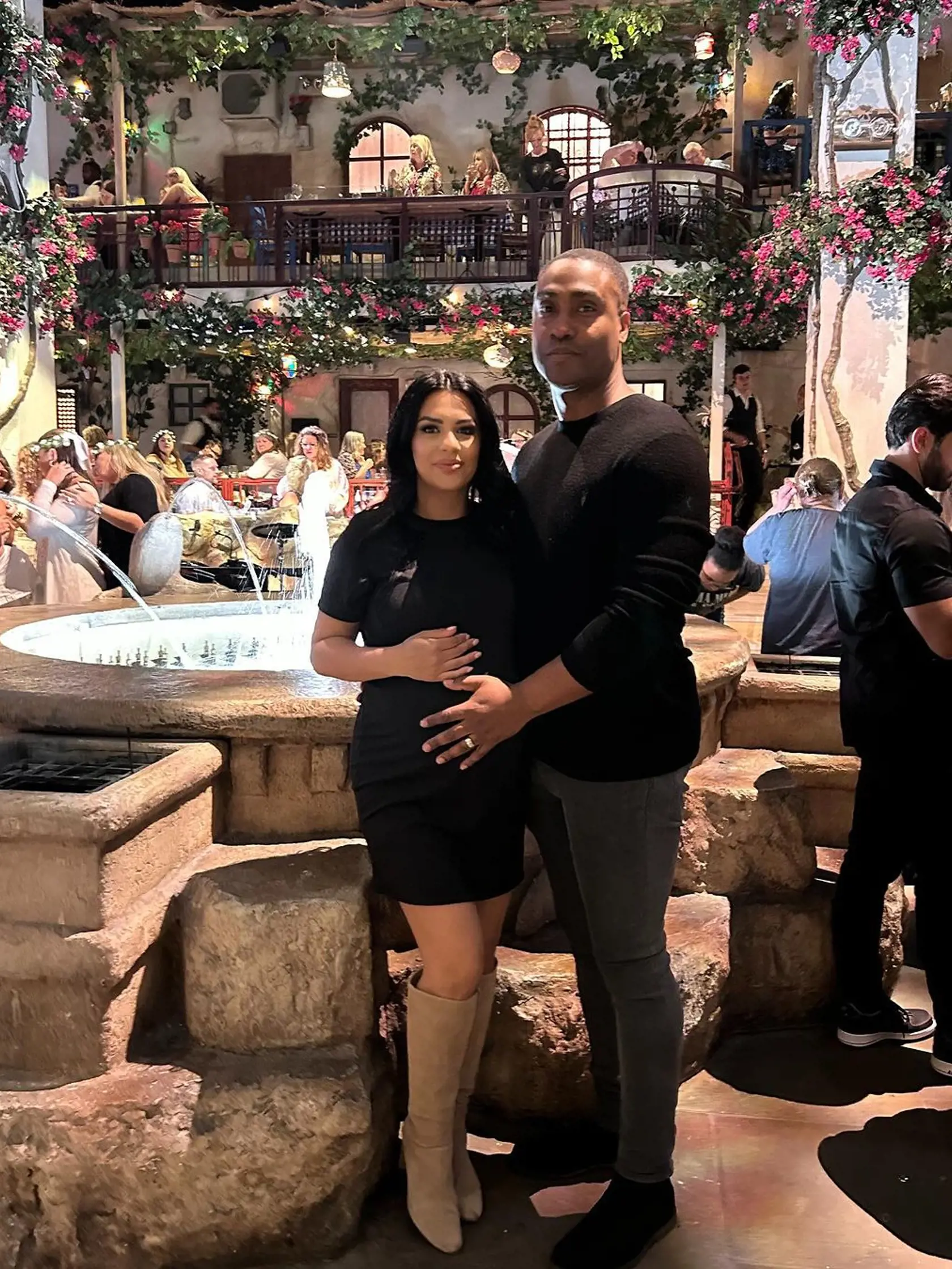 Simon Webbe z kapely Blue s manželkou Ayshen.