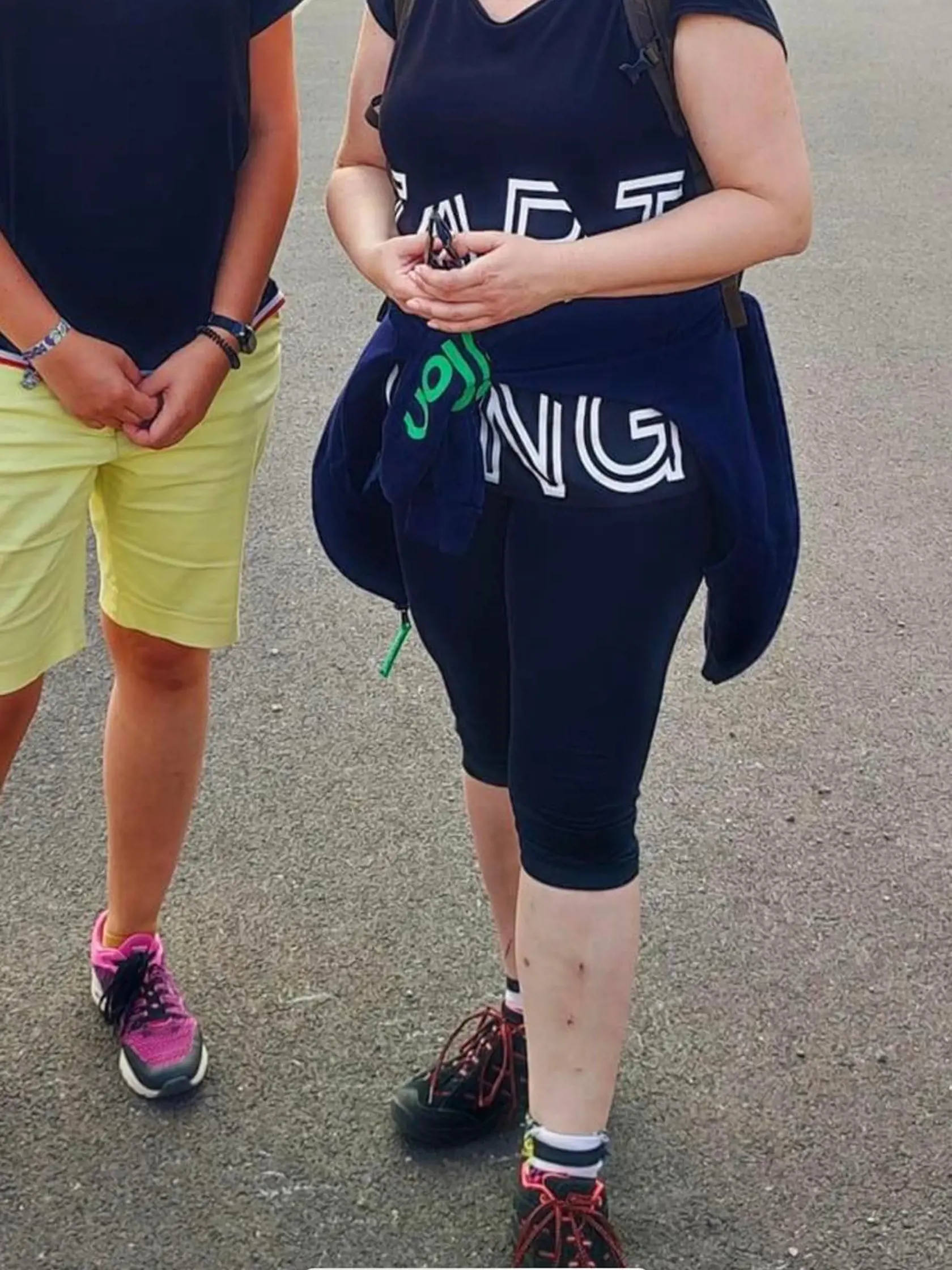 Neobvyklý outfit: Prezidentka Zuzana Čaputová a Slávka Henčeková, asistentka poslanca Jána Benčíka.