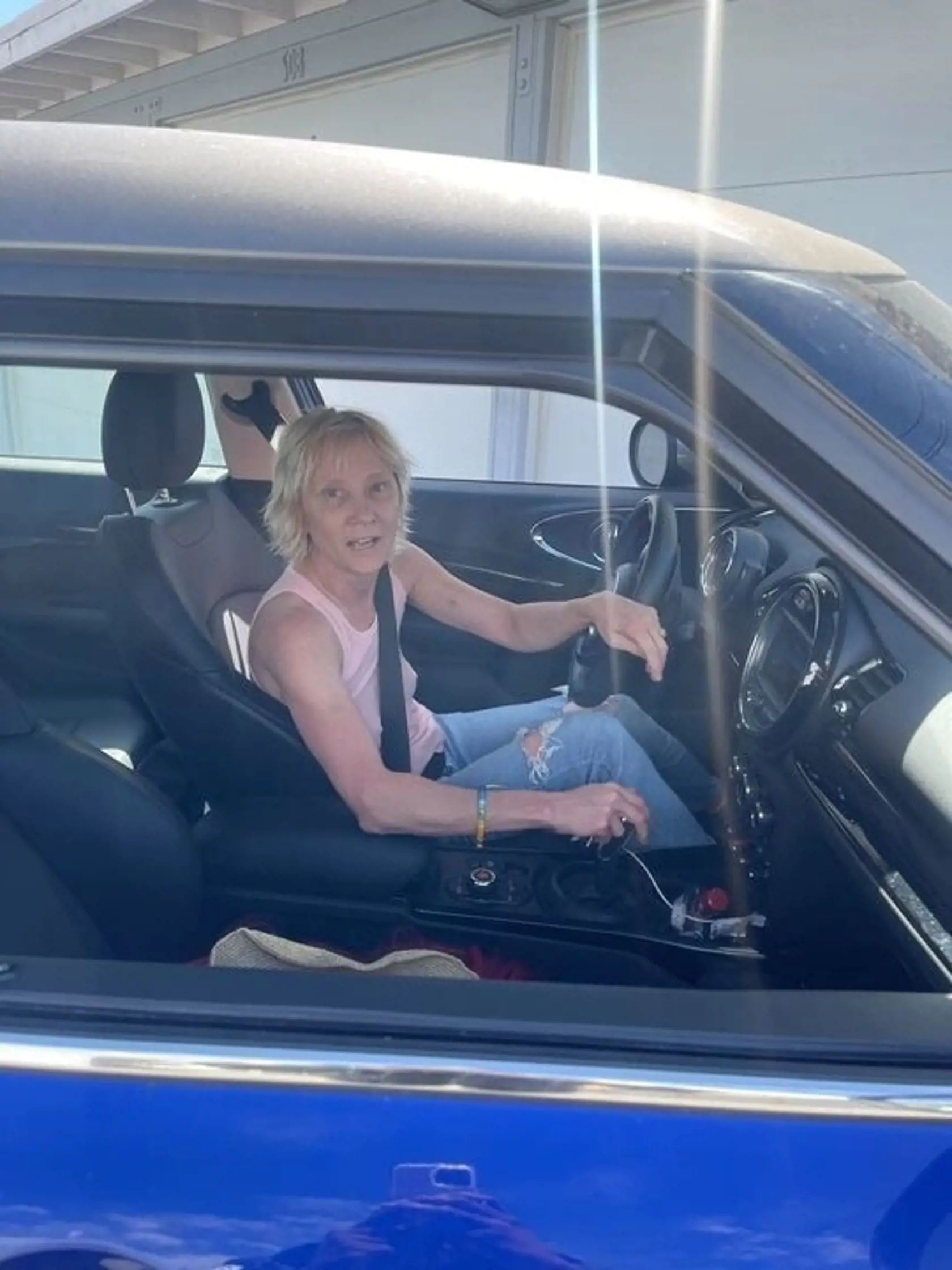 Anne Heche tesne pred nehodou odfotili za volantom jej auta.