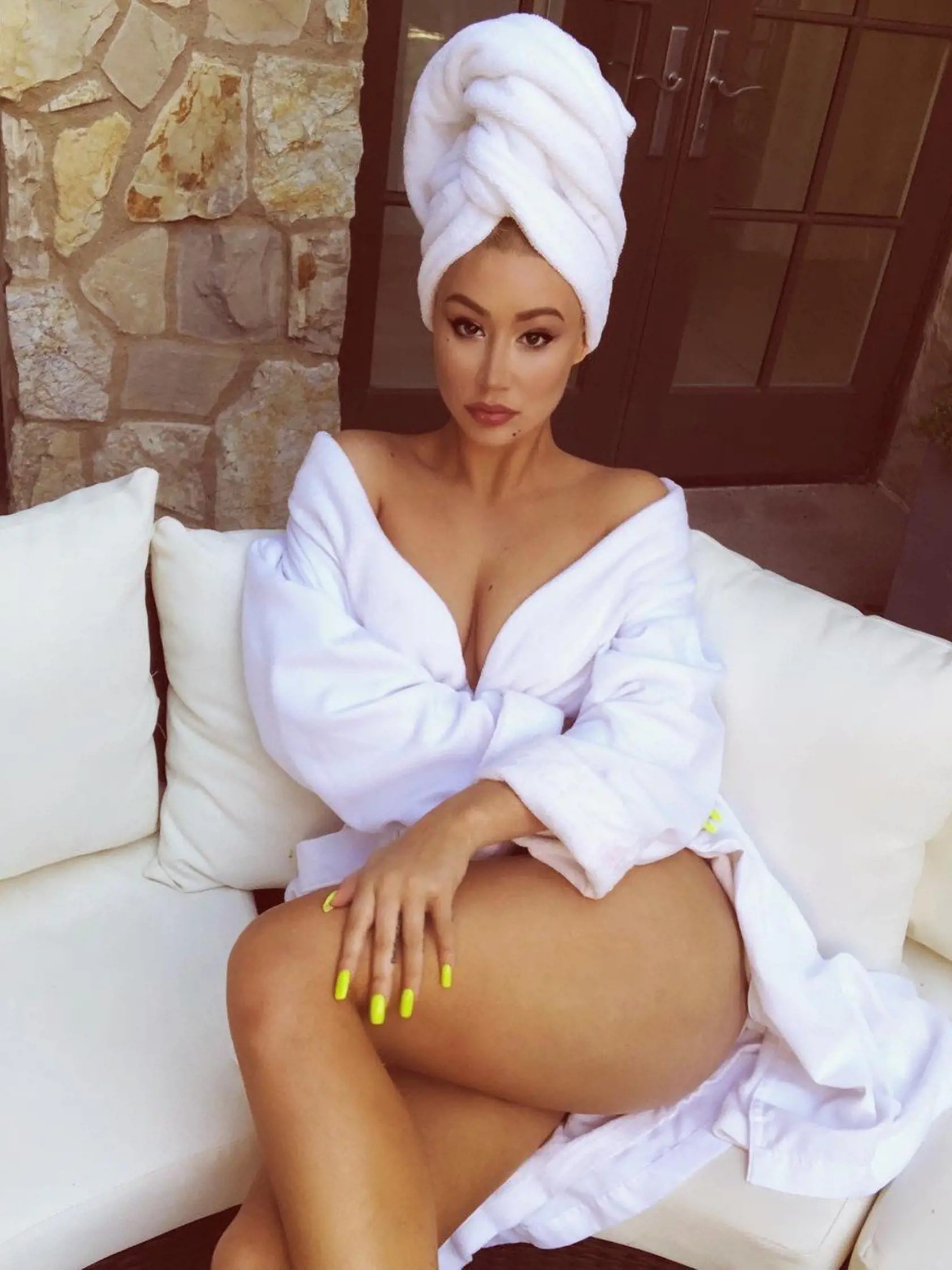 Aj raperka Iggy Azalea má svoju fotku v uteráku.