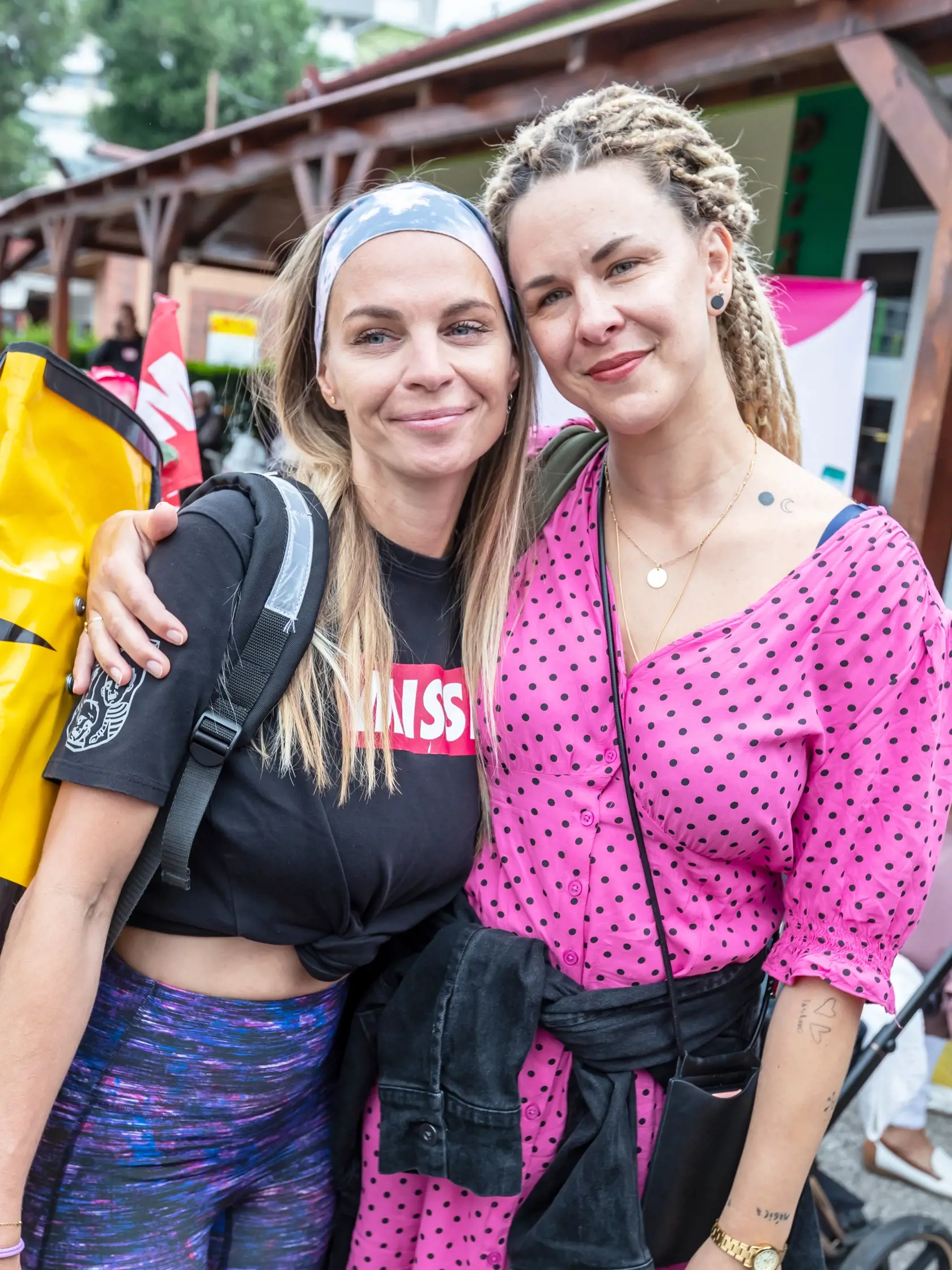 Na snímke štart charitatívnej akcie - Misia: Aby bol svet lepší, so štartom celebrít na trhovisku Miletičova. 