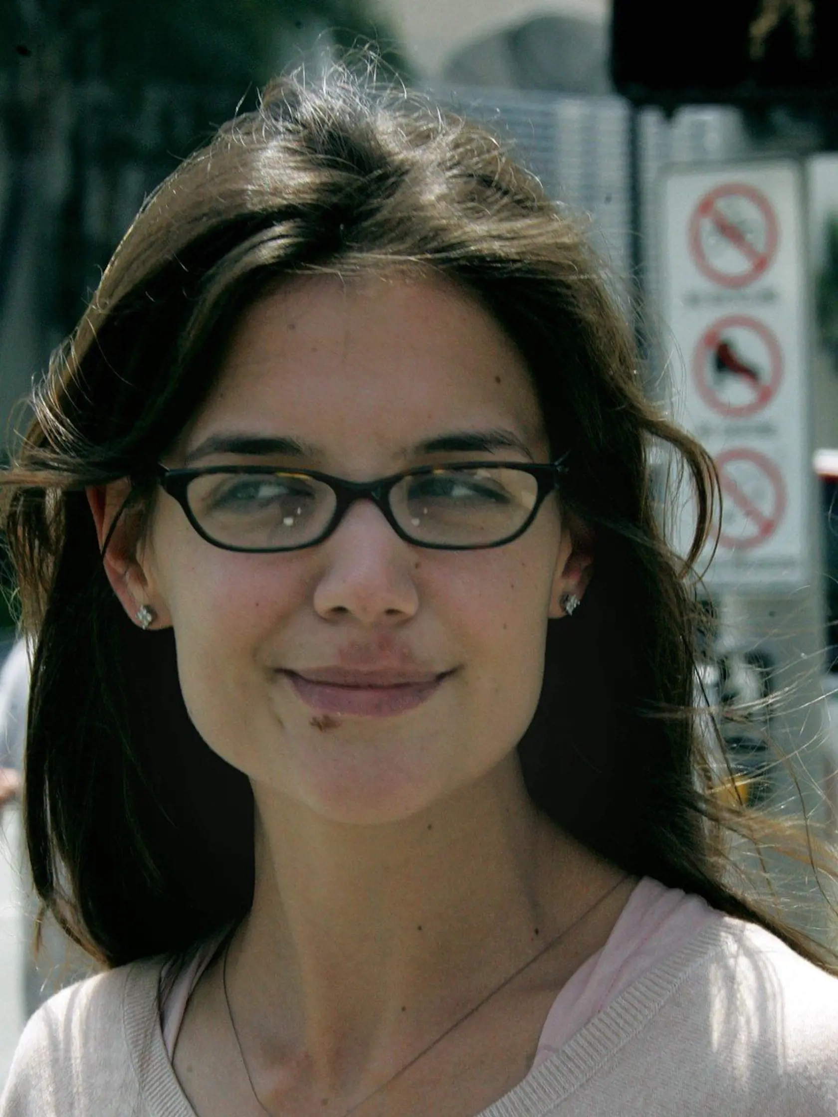 Katie Holmes je na herpesy náchylná.