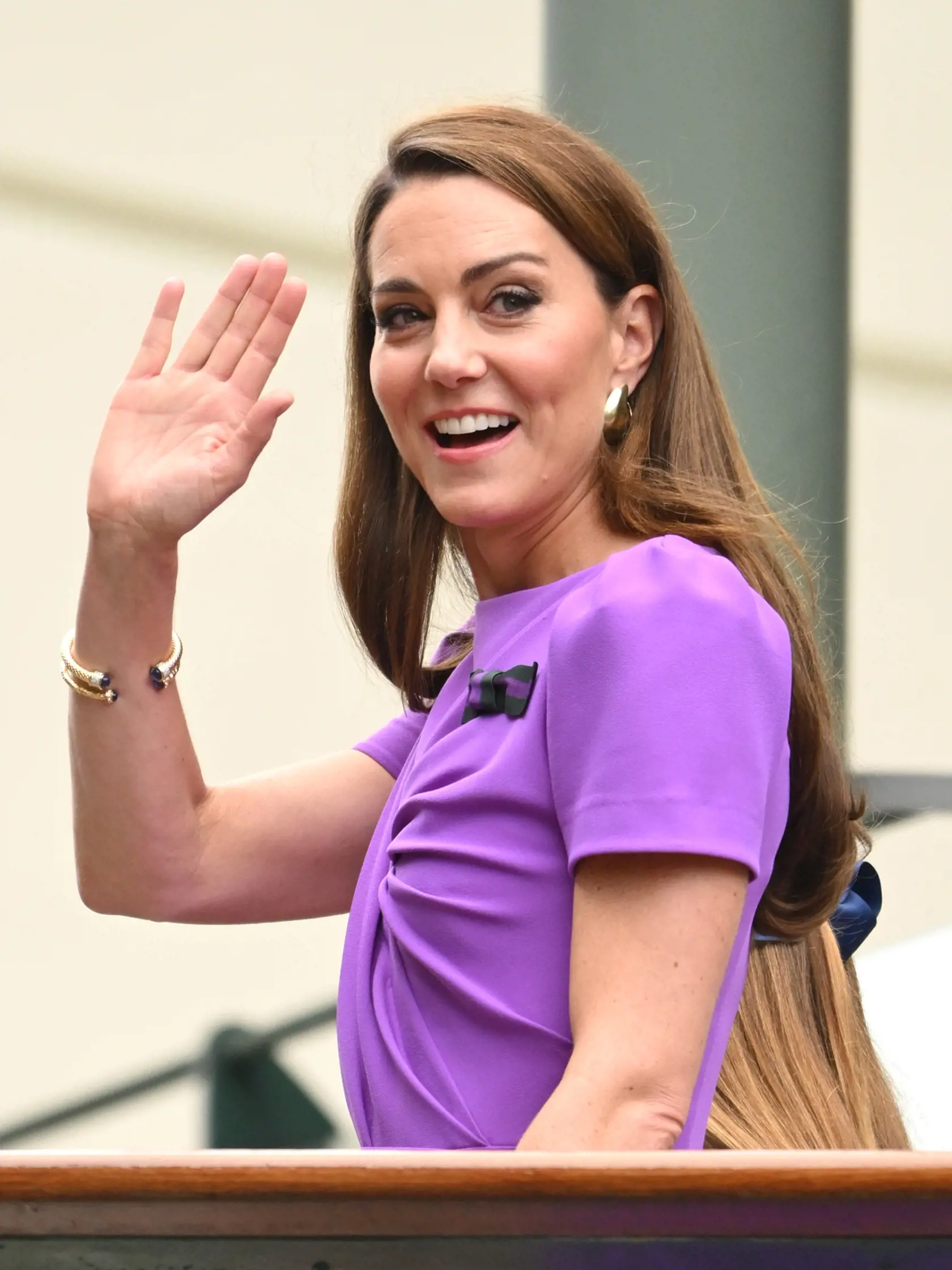 Napriek tomu, že bojuje so zákernou chorobou, Kate rozdávala na finále Wimbledonu jeden úsmev za druhým.