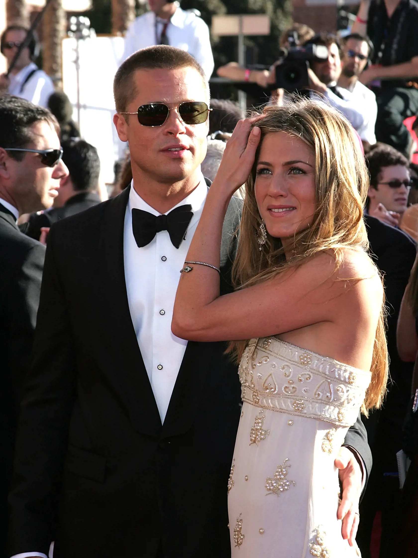 LOS ANGELES - SEPTEMBER 19:  Actors Brad Pitt and Jennifer Aniston attend the 56th Annual Primetime Emmy Awards at the Shrine Auditorium September 19, 2004 in Los Angeles, California. (Photo by Carlo Allegri/Getty Images)