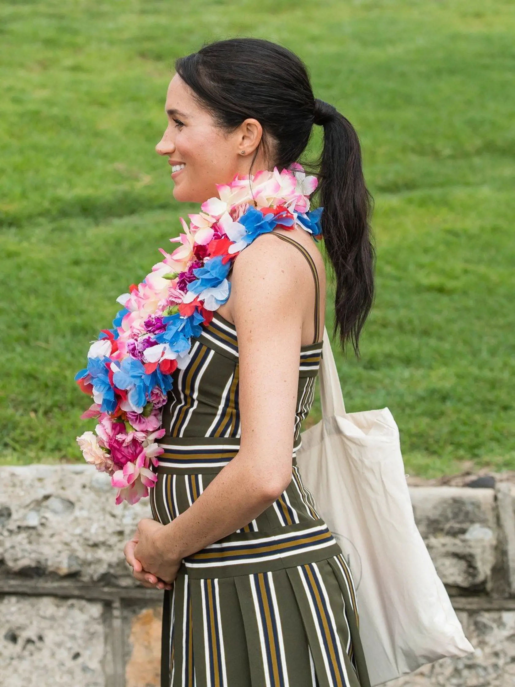 Meghan Markle sa stala vojvodkyňou a v tom momente na ňu začala vyťahovať pikošky vlastná rodina. 