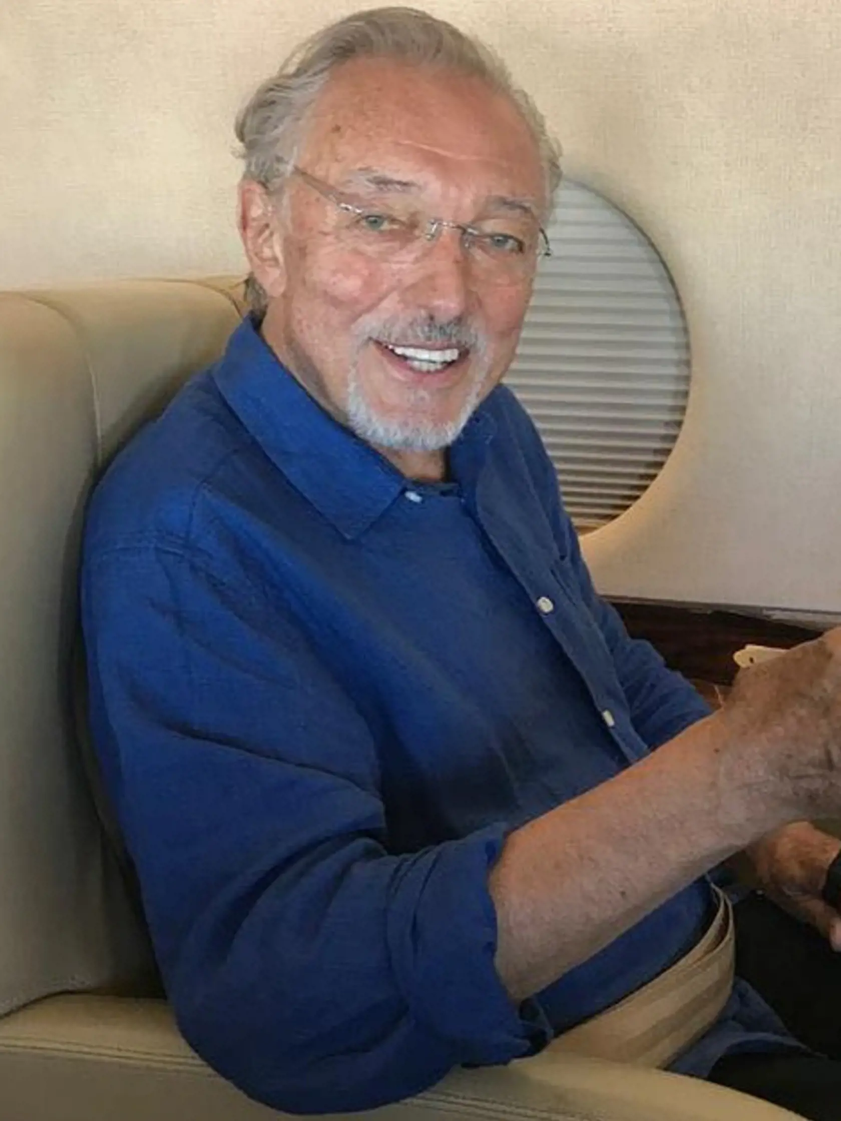 Legendárny Karel Gott.