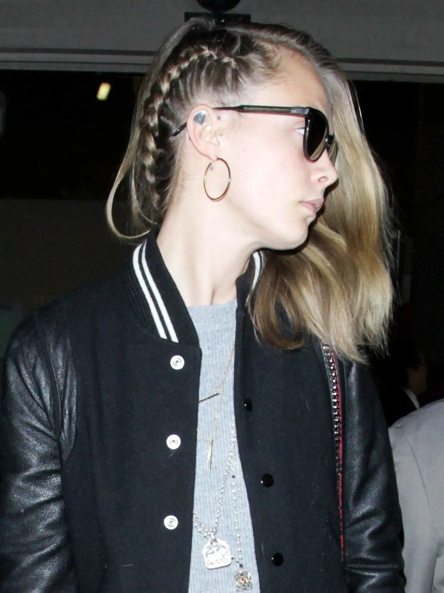 NO JUST JARED USAGE<BR/> Cara Delevingne arrives at the Los Angeles International Airport. Pictured: Cara Delevingne, Image: 305516867, License: Rights-managed, Restrictions: -BEL,-DEU,-FRA,-POL,-xdmail,-xdmirr,-GLBMG,-INTw,-LIFSTL,-NATENQ,-NYPOST,-OKMUSA,-PEOPLE,-PPLcom,-STRMAG,-TMZ,-USWKLY,-xdmwkd,-JJ,-USWKcm,-STRcom,-INTCcm,-OKMcom,-USevnt,-RADAR,-RADRO,-YAHOO,-XMAILO,-PeopSW,-NENRAD,-nydy,-JJdwn,-OKUSe,-OKUSc,-UScand,-JJJr,, Model Release: no, Credit line: Profimedia, Splash