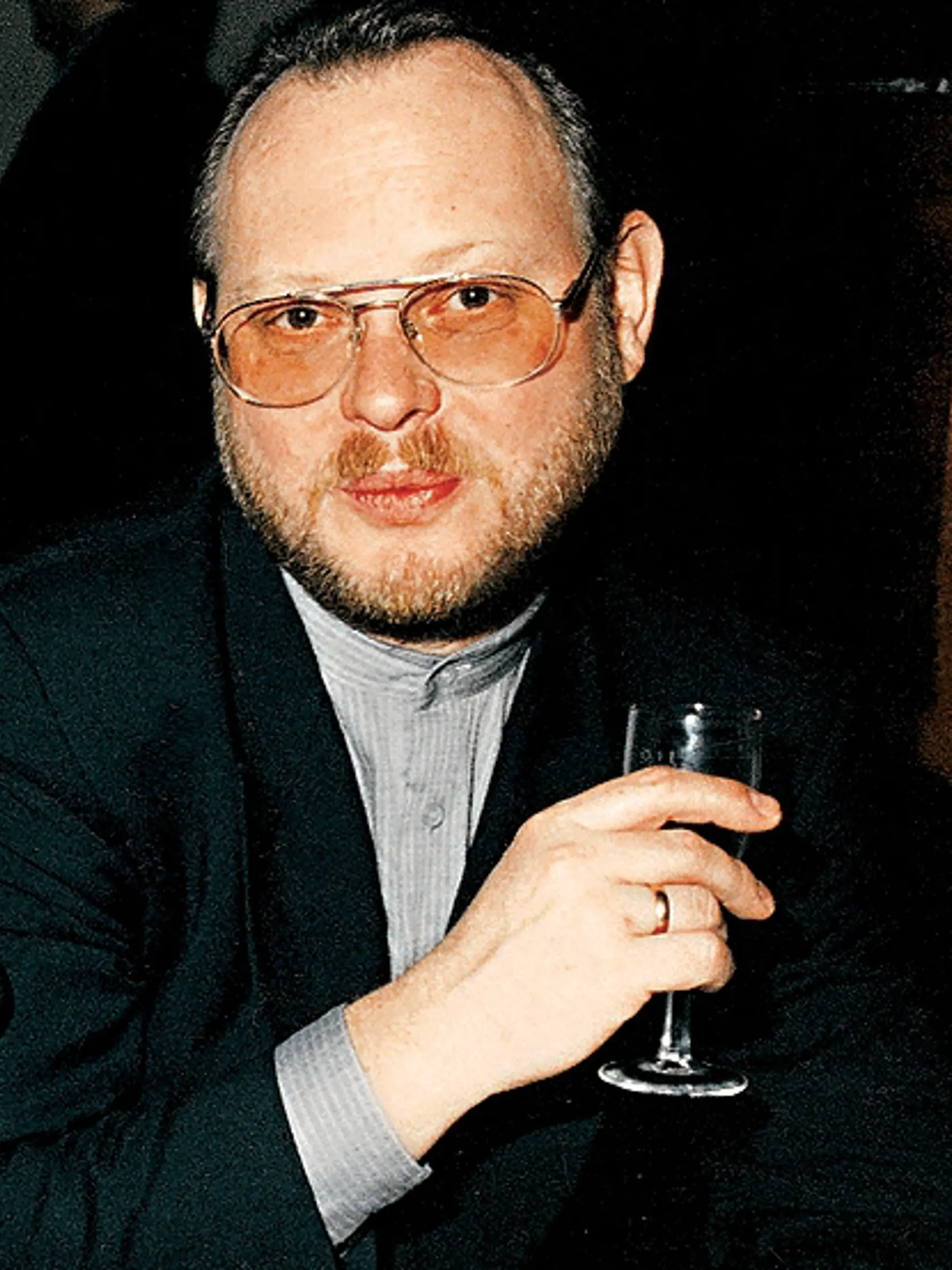 Vašo Patejdl, spevák
foto: archív
uverejnené: Šarm 41/04
pôvodný súbor:horoskop patejdl.eps
