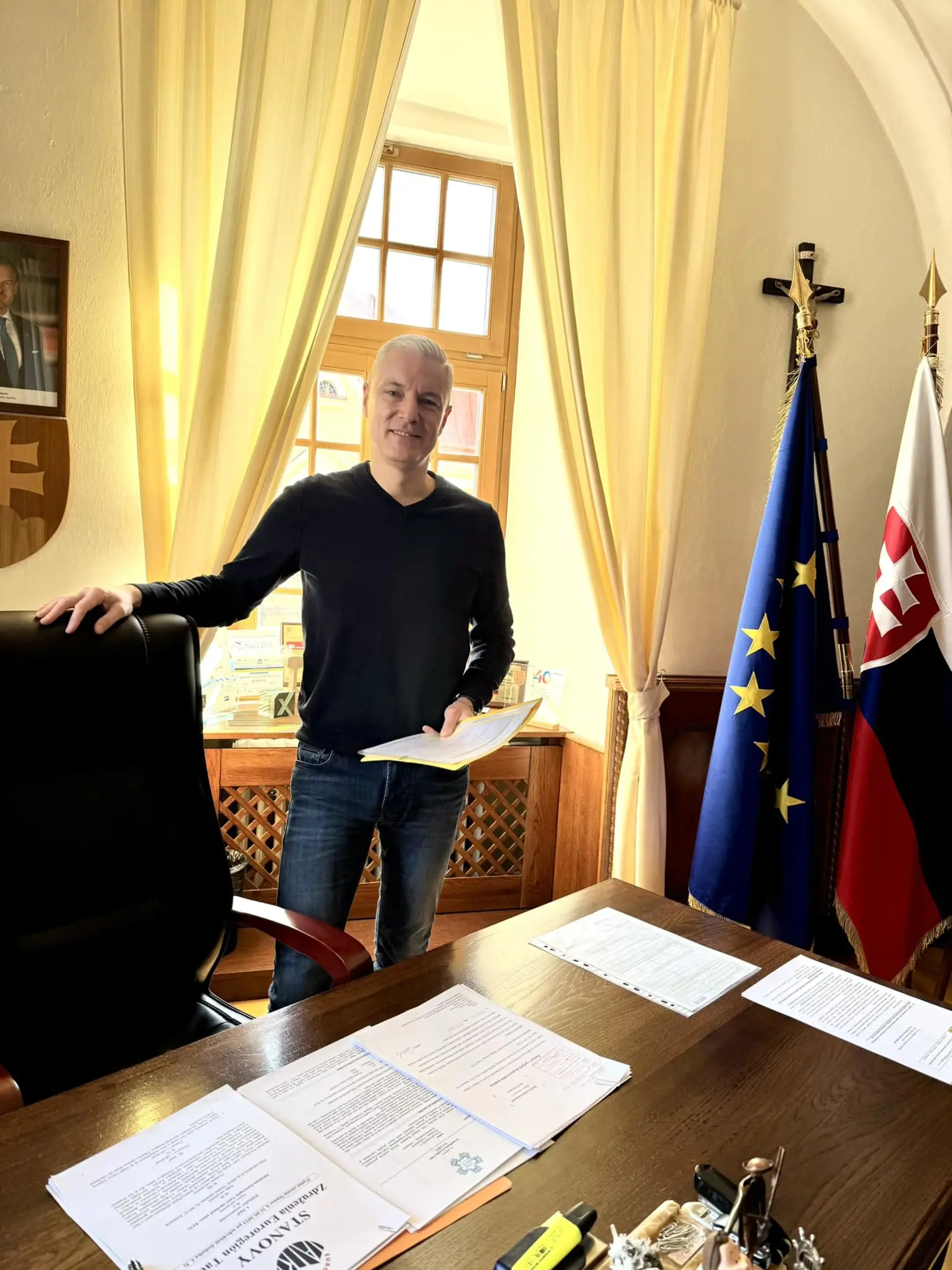 Ján Ferenčák sa na osud koaličnej krízy pripravuje v Kežmarku. 