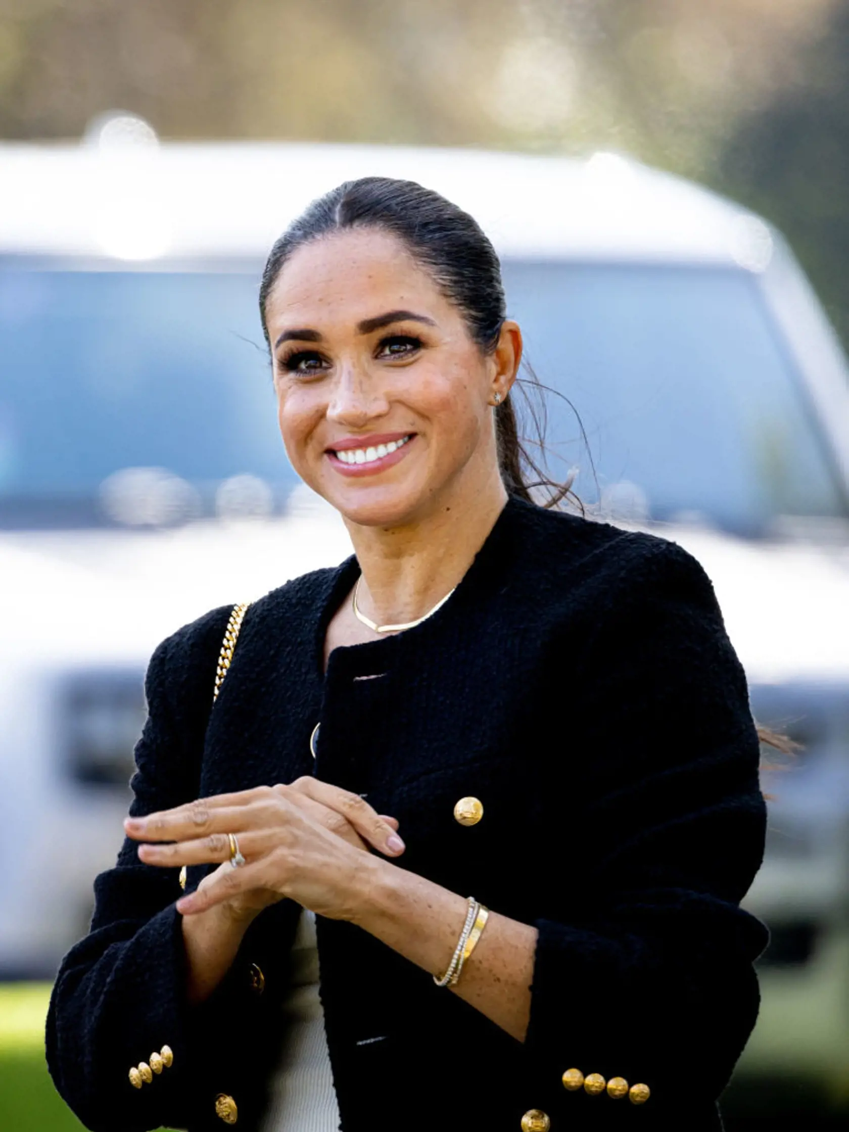 Vojvodkyňa Meghan sa predviedla v drahej garderóbe.