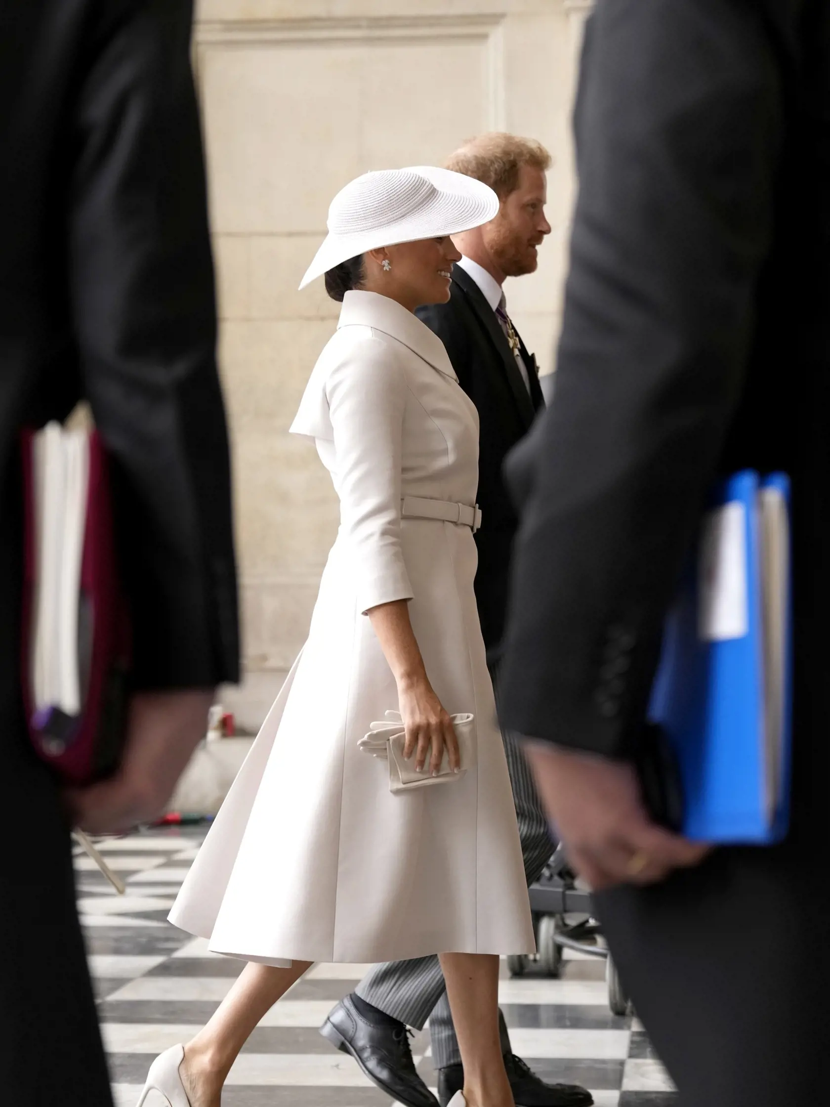 HARRY a MEGHAN bodli pozvaní na jubilejné podujatia vrátane ďakovnej bohoslužby v Katedrále svätého Pavla.