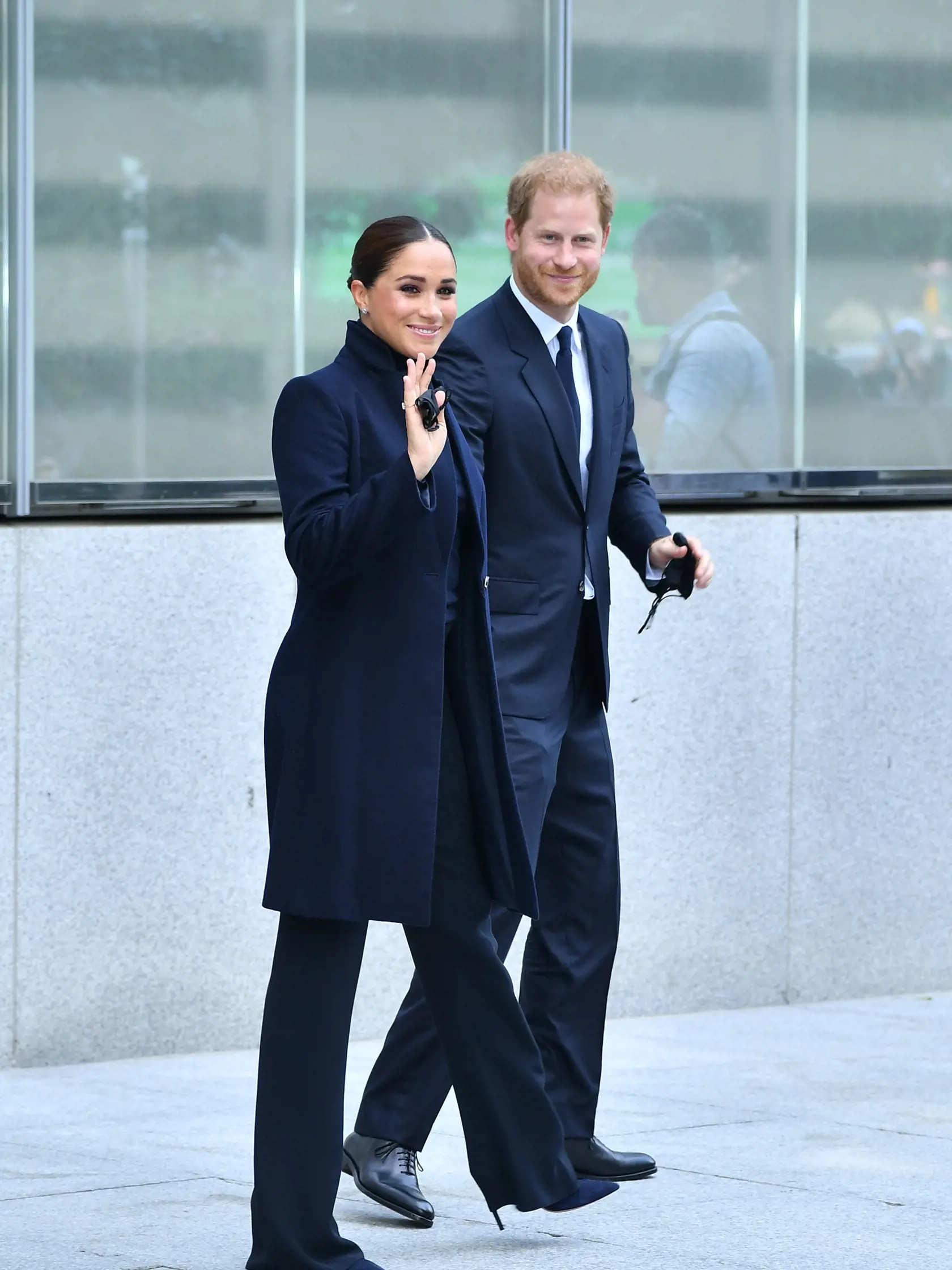 Vojvodkyňa Meghan a princ Harry navštívili New York, kde si pri príležitosti výročia teroristických útokov na dvojičky uctili obete z 11. septembra 2001.