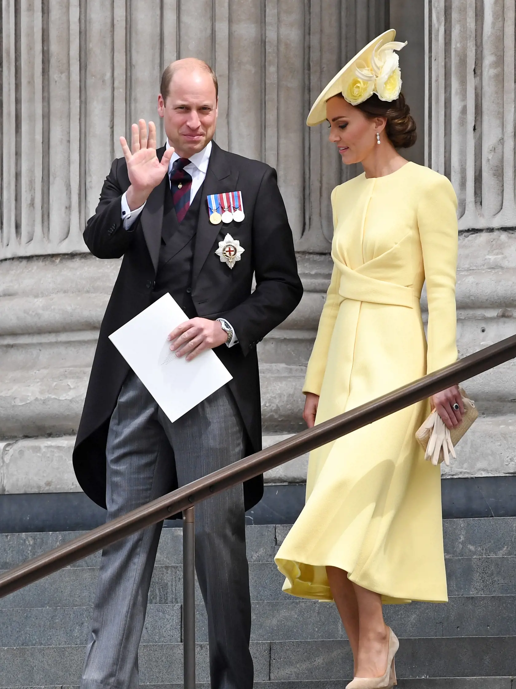 Princ William a vojvodkyňa Kate na oslavách platinového jubilea kráľovnej Alžbety počas bohoslužby v kostole sv. Pavla.