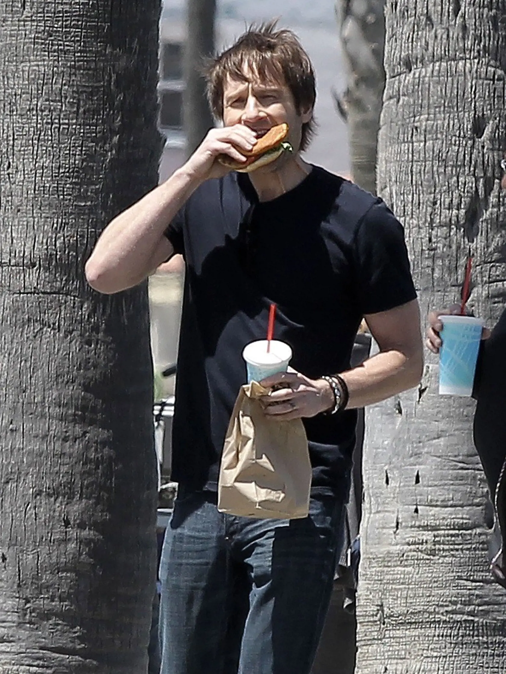 40322, LOS ANGELES, CALIFORNIA - Friday May 7, 2010. David Duchovny films scenes for his hit TV show 'Californication' at the world famous Venice Beach strand., Image: 70458834, License: Rights-managed, Restrictions: , Model Release: no, Credit line: Profimedia, Pacific coast news