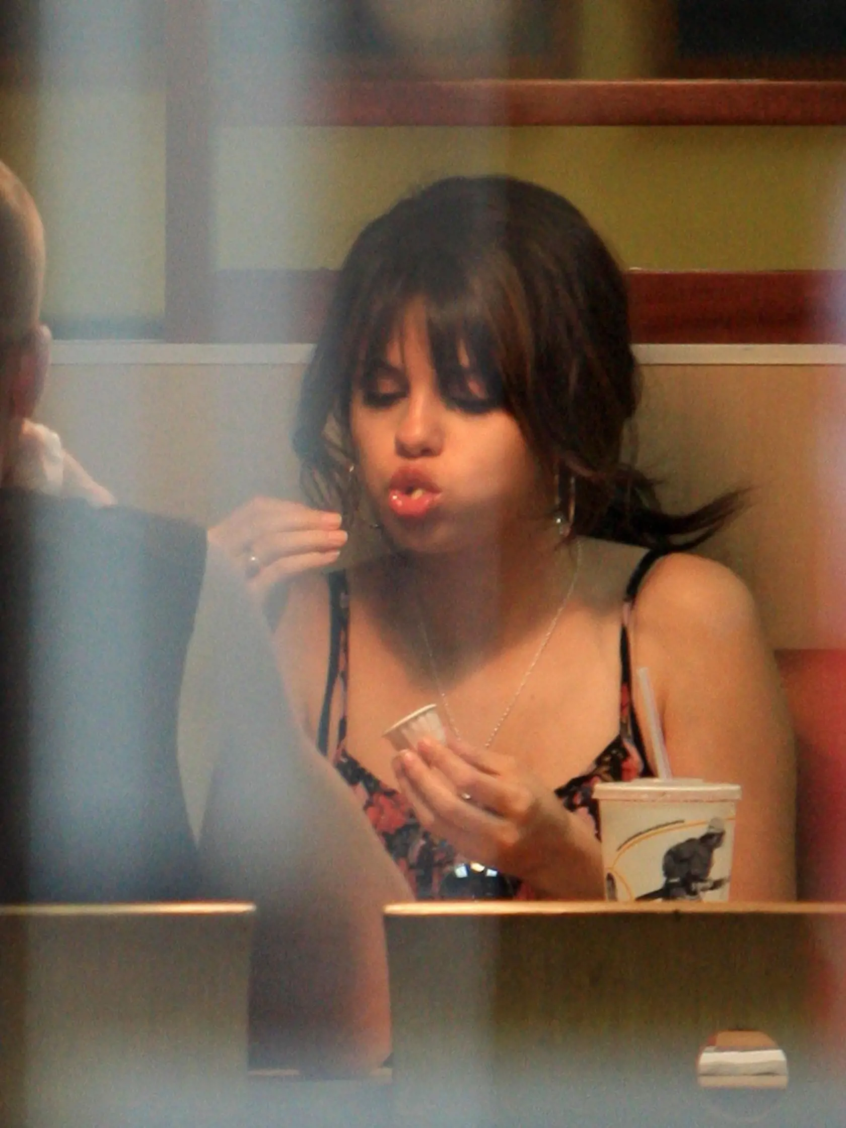 29396, SAN JUAN, PUERTO RICO, Thursday, March 19, 2009.***EXCLUSIVE***Selena Gomez shuns local Puerto Rican delicacies in favor of fries from American fast food giant McDonald's. Selena is in Puerto Rico filming the new "Wizards of Waverly Place" movie., Image: 30610585, License: Rights-managed, Restrictions: , Model Release: no, Credit line: Profimedia, Pacific coast news