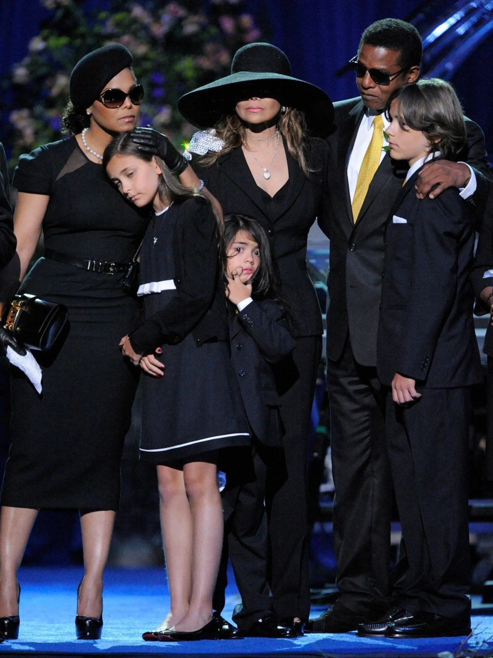 July 7, 2009, Los Angeles, California, USA: Fans gathered to attend the public memorial service for legendary pop star Michael Jackson. Held at the Staples Center, the memorial service featured eulogies and notes of condolence by Queen Latifah, Smoky Robinson and tribute performances by Mariah Carey, Stevie Wonder as well as others. Celebrities and members of Jackson's family were in attendance. The performer passed away at age 50 on June 25, 2009 from a cardiac arrest.///Singer Janet Jackson,  