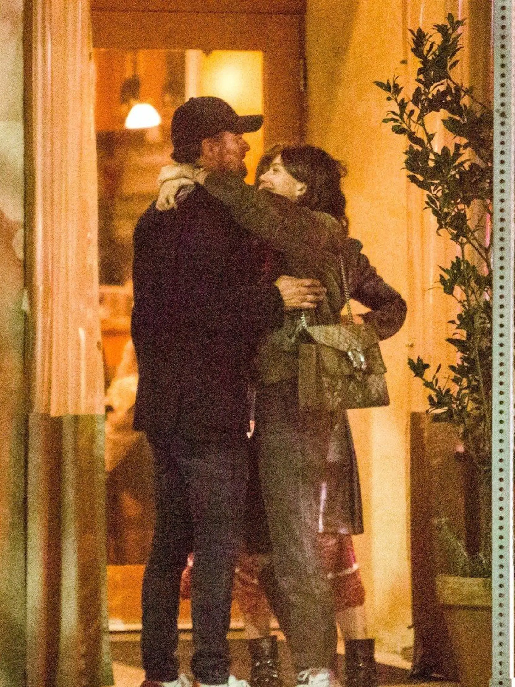 ** RIGHTS: WORLDWIDE EXCEPT IN ITALY, UNITED KINGDOM ** Los Angeles, CA  - *EXCLUSIVE* **WEB MUST CALL FOR PRICING** - Leonardo DiCaprio along with his Model/Actress girlfriend Camila Morrone and friends were seen at dinner at Angelini Osteria In Los Angeles.    Pictured: Leonardo DiCaprio, Camila Morrone        *UK Clients - Pictures Containing Children  Please Pixelate Face Prior To Publication*, Image: 370695612, License: Rights-managed, Restrictions: , Model Release: no, Credit line: Profime