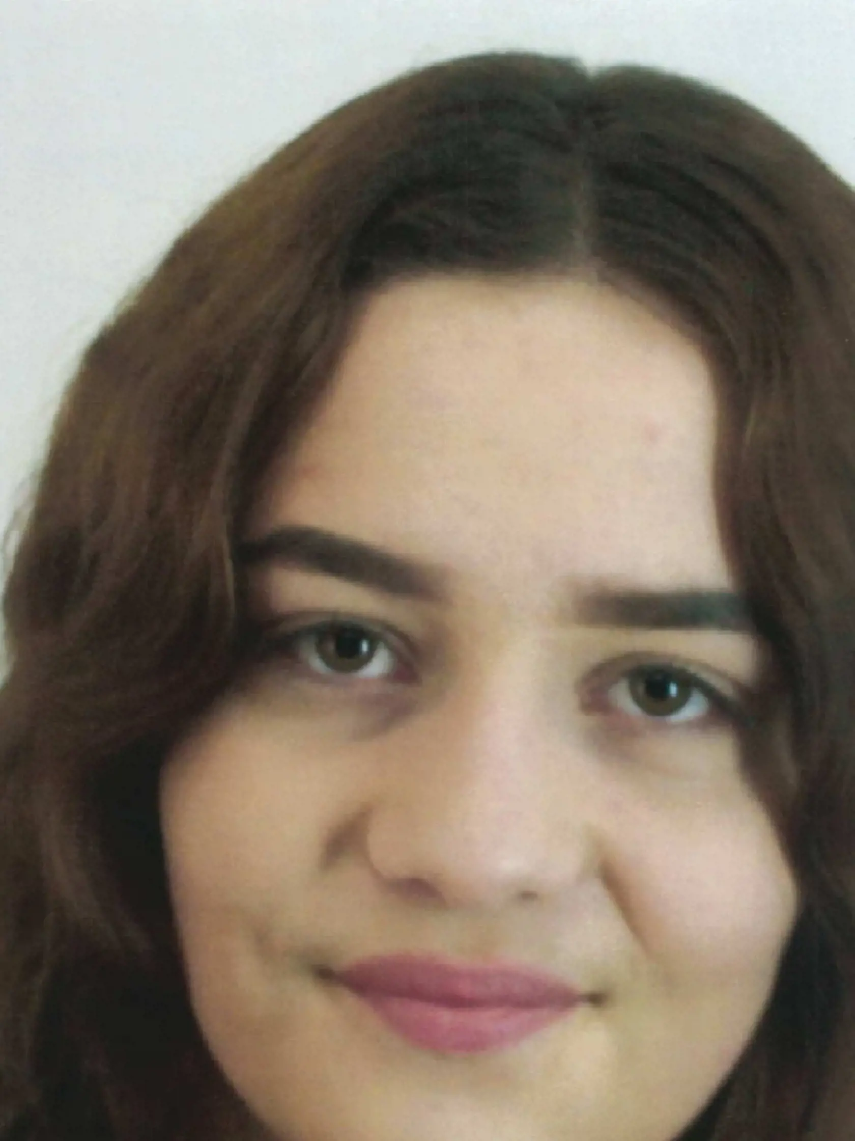 15-ročná Emma Valachová chovankyňa Detského domova z Nového Mesta nad Váhom odišla v piatok (18.08.2023) v čase o 16,00 h na vychádzku, z ktorej sa do 18,00 h nevrátila.