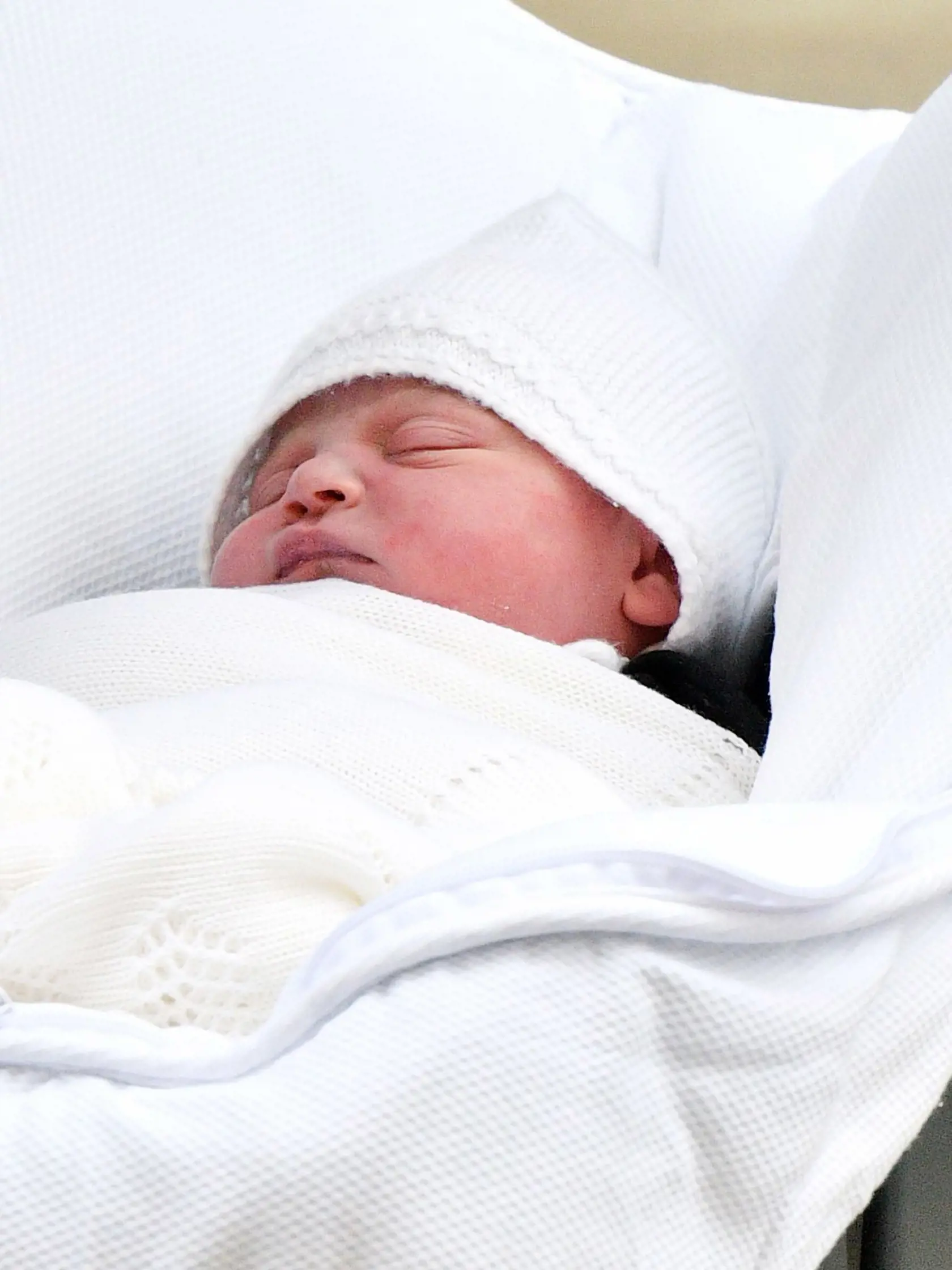 Mandatory Credit: Photo by Tim Rooke/REX/Shutterstock (9639909al) Catherine Duchess of Cambridge and Prince William leaving hospital with their newborn baby boy Catherine Duchess of Cambridge gives birth to her third child, Lindo Wing, St Mary's Hospital, London, UK - 23 Apr 2018