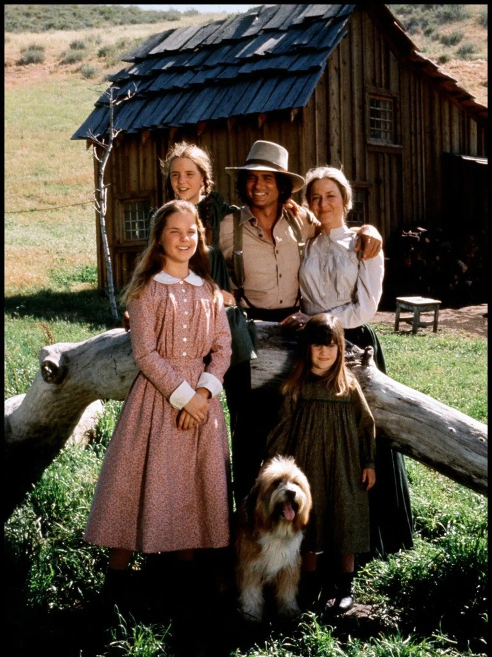 Prod DB Â© NBC / DR LA PETITE MAISON DANS LA PRAIRIE (LITTLE HOUSE ON THE PRAIRIE) serie TV 1974 USA avec Melissa Sue Anderson, Melissa Gilbert, Michael Landon, Karen Grassle, Lindsay/Sidney Greenbush photo de famille, western, Image: 174126901, License: Rights-managed, Restrictions: NO RESTRICTION, Model Release: no, Credit line: Profimedia, Visual movies