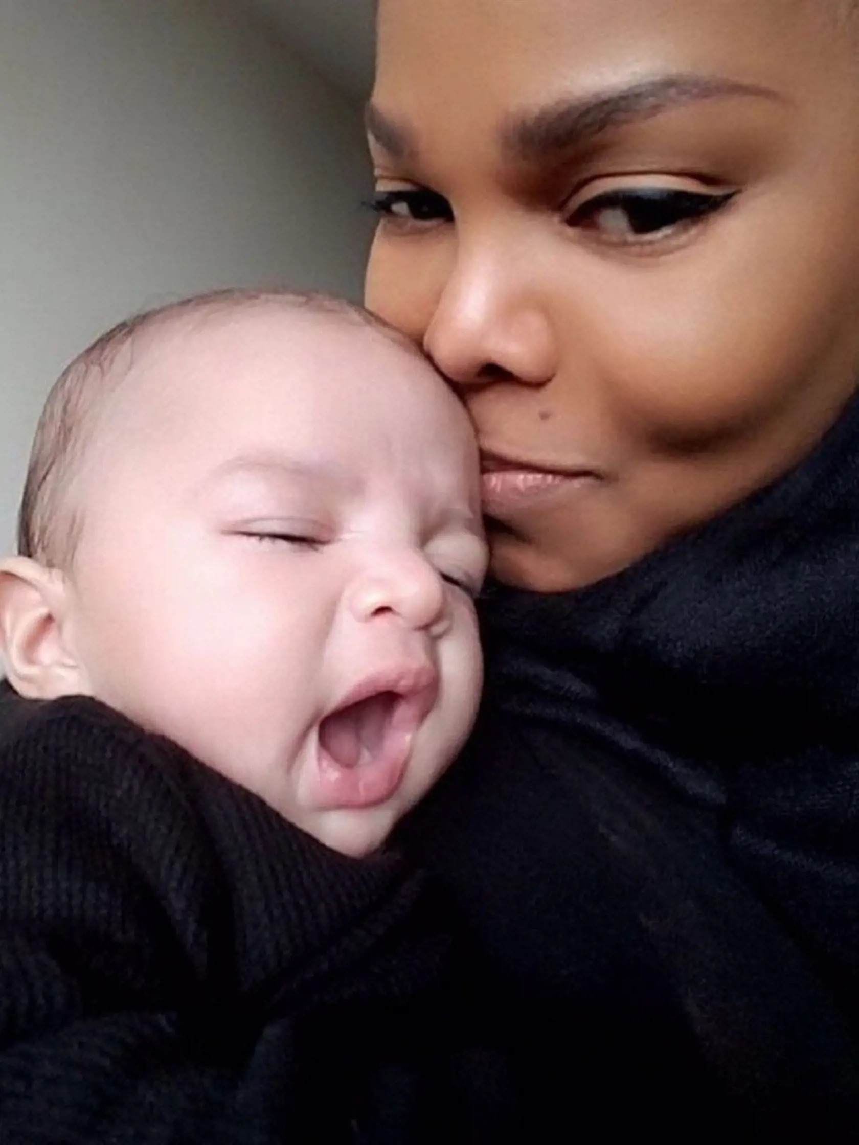 Janet Jackson: My baby and me after nap time., Image: 329071037, License: Rights-managed, Restrictions: , Model Release: no, Credit line: Profimedia, Face To Face A