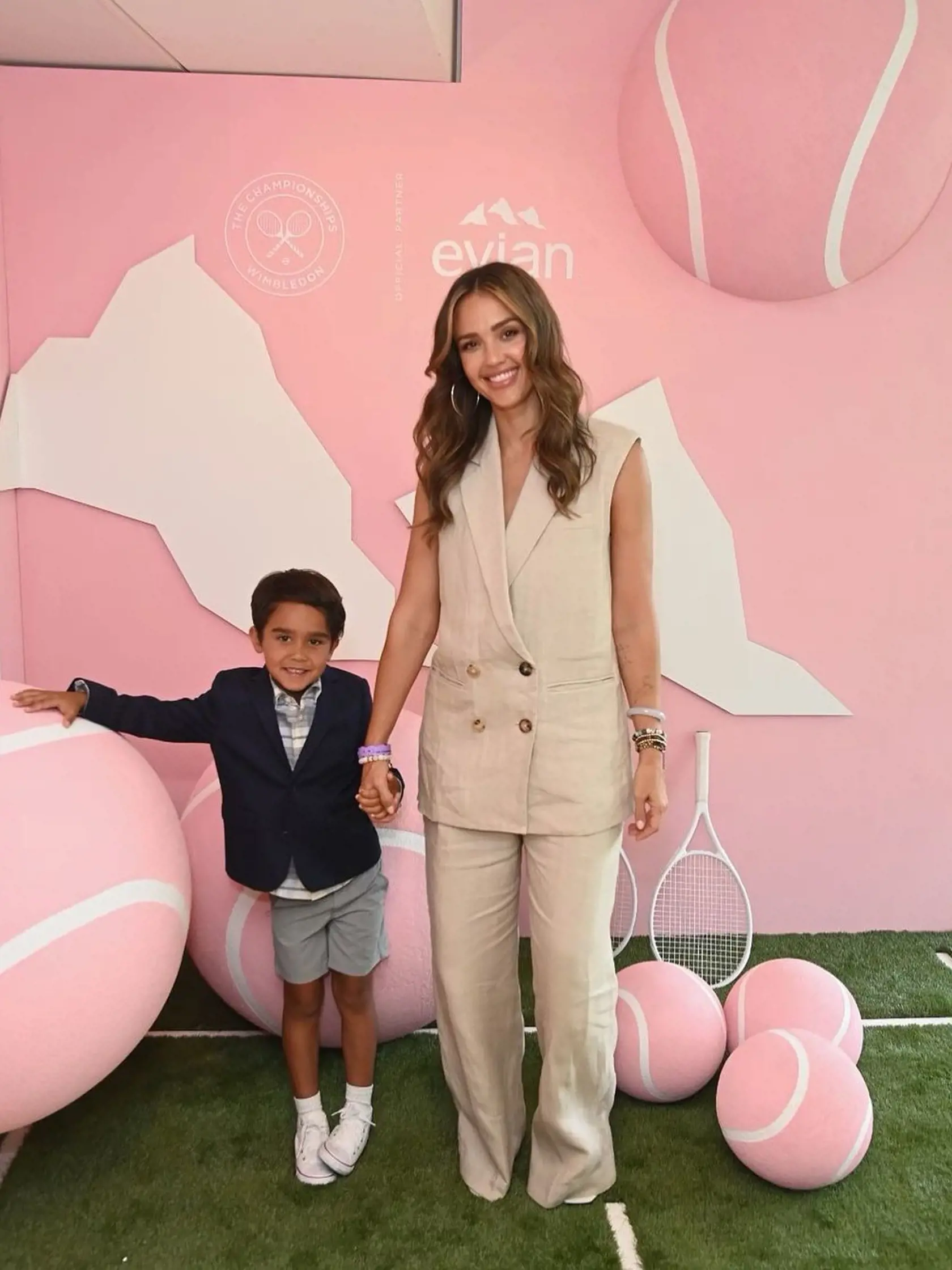 Jessica Alba s najmladším synom Hayesom