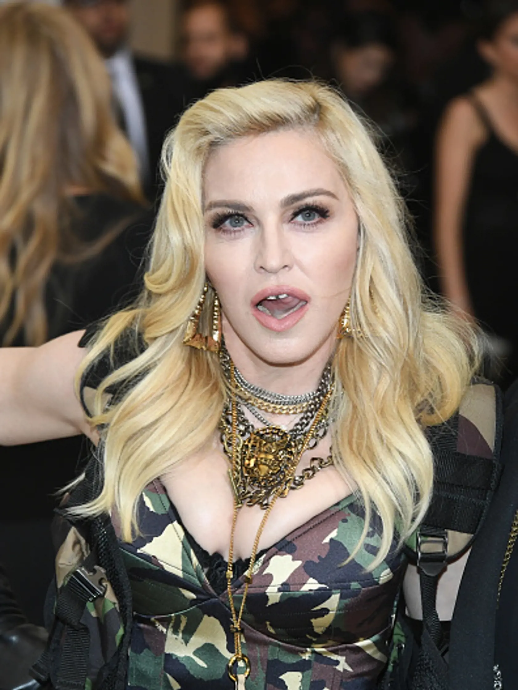 NEW YORK, NY - MAY 01:  Madonna attends the "Rei Kawakubo/Comme des Garcons: Art Of The In-Between" Costume Institute Gala at Metropolitan Museum of Art on May 1, 2017 in New York City.  (Photo by Dia Dipasupil/Getty Images For Entertainment Weekly)