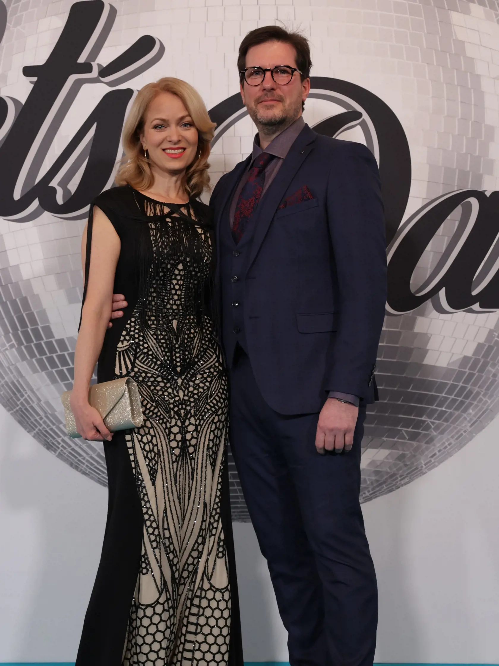 Prvé kolo desiatej série Let´s Dance. Jana Hospodárová s partnerom Ľubošom. 