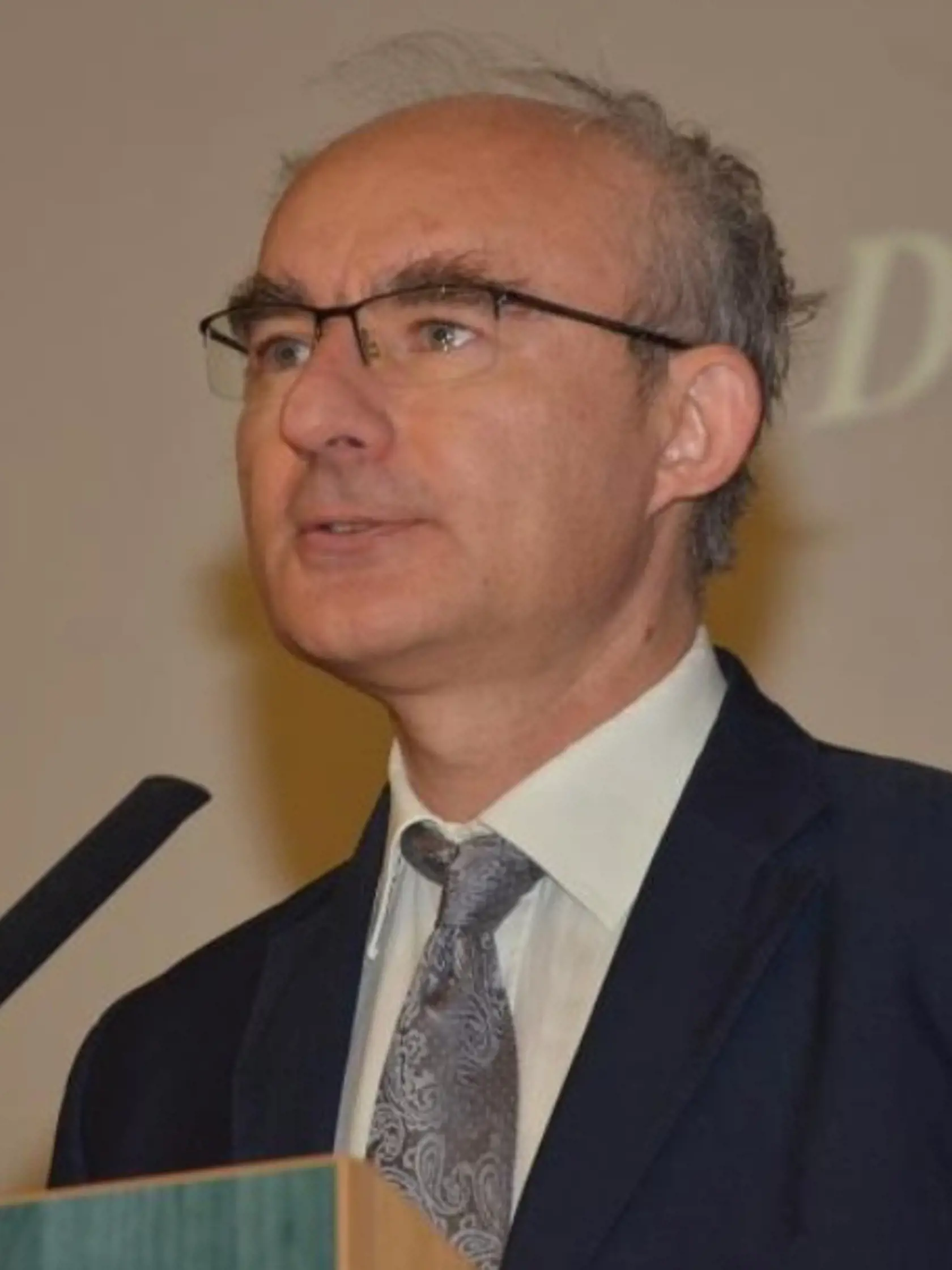 Viliam Donič, prednosta Ústavu lekárskej fyziológie UPJŠ LF; garant projektu DSV VYMUVEP  na UPJŠ LF Výskum pokročilých metód umelej ventilácie pľúc
