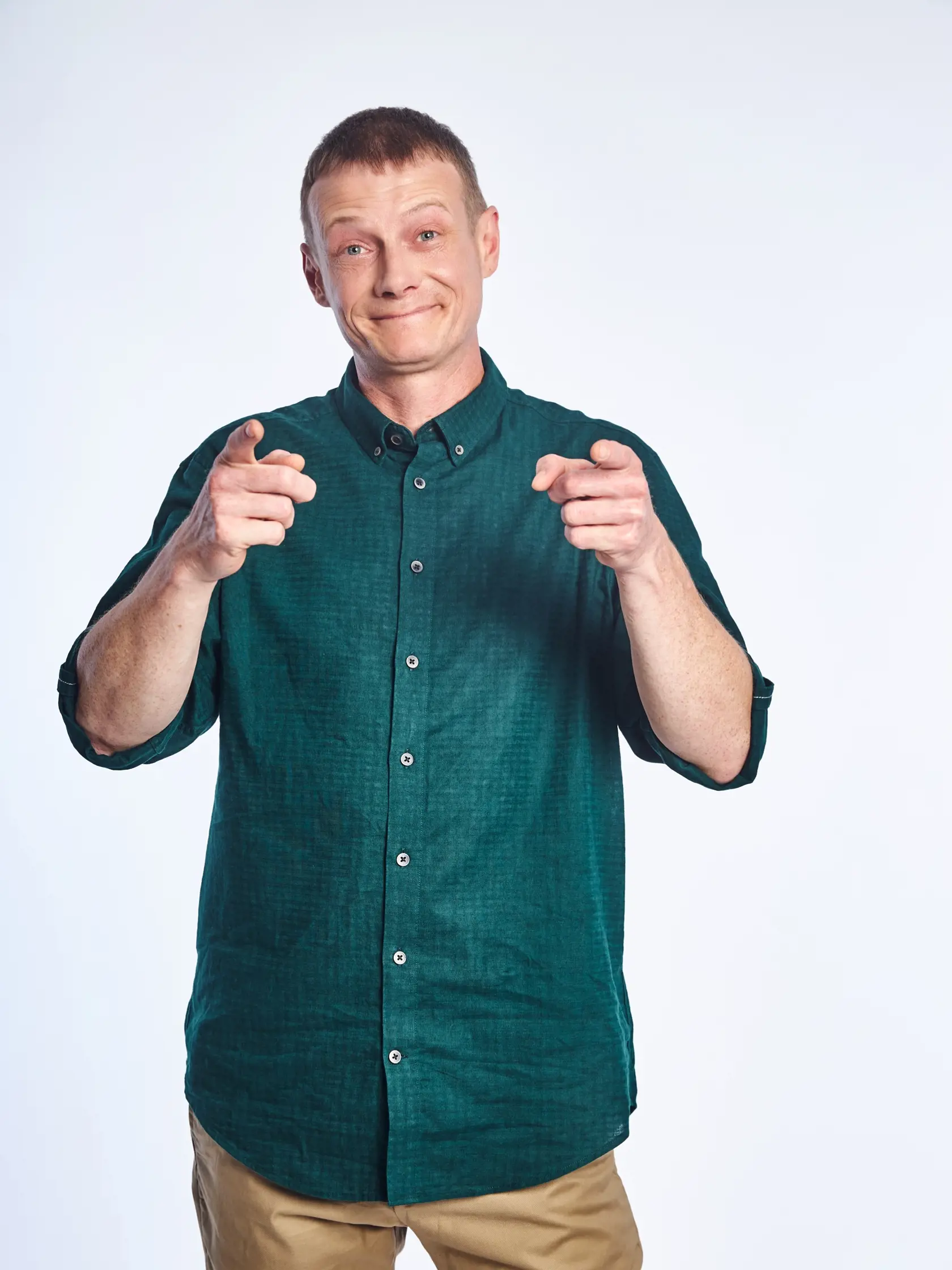 Adam sa vrátil na statok.
