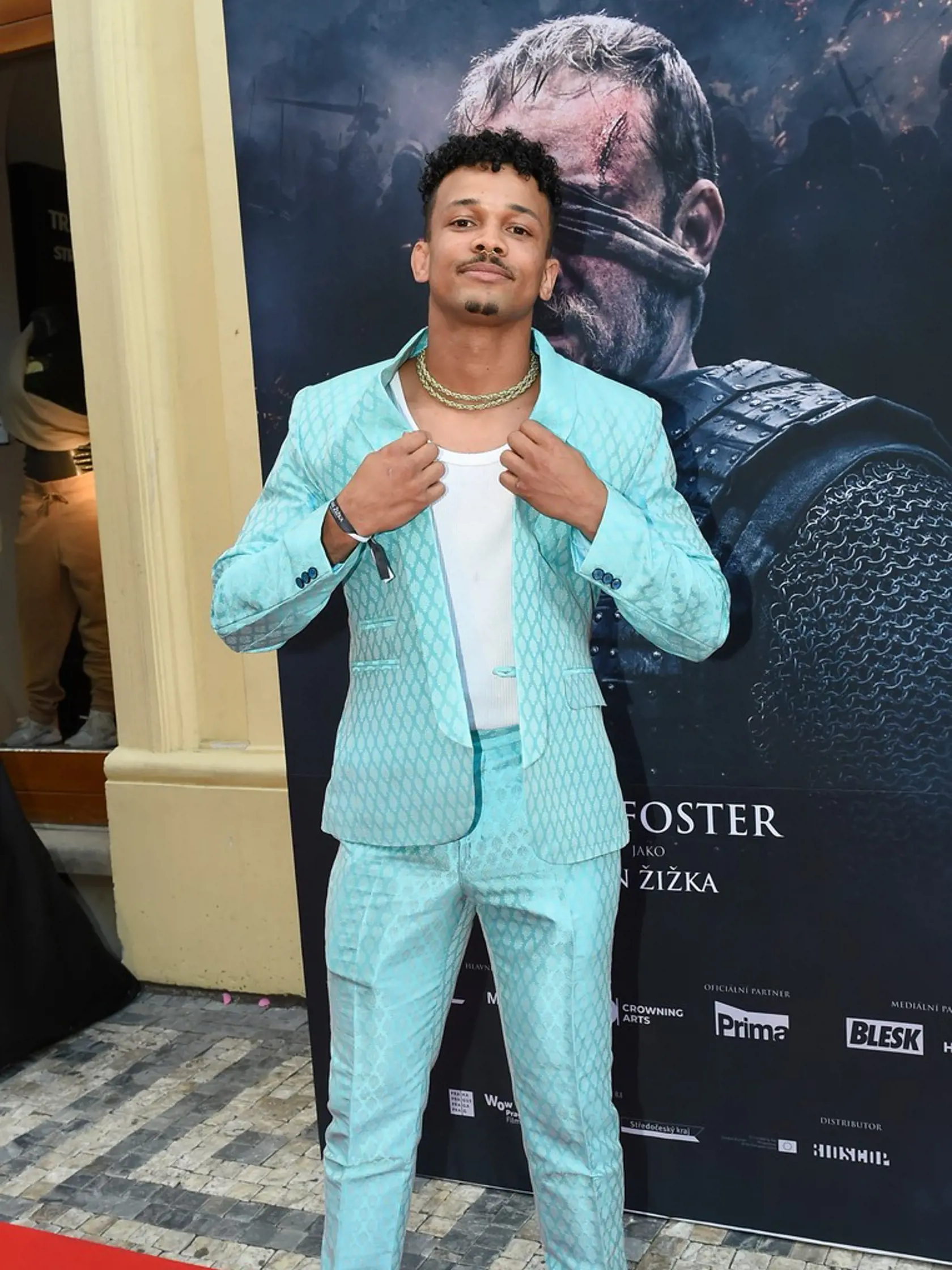 Spevák Ben Cristovao na českej premiére filmu Jan Žižka.