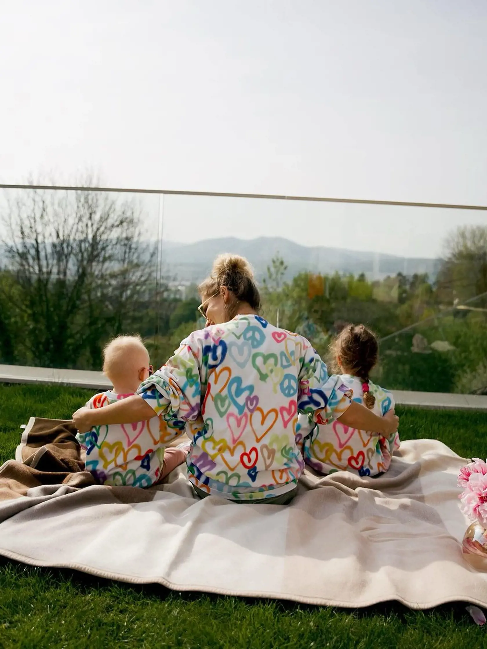 Ivanka Gáborík si dcérkami vie užiť čas aj na ich veľkej terase.