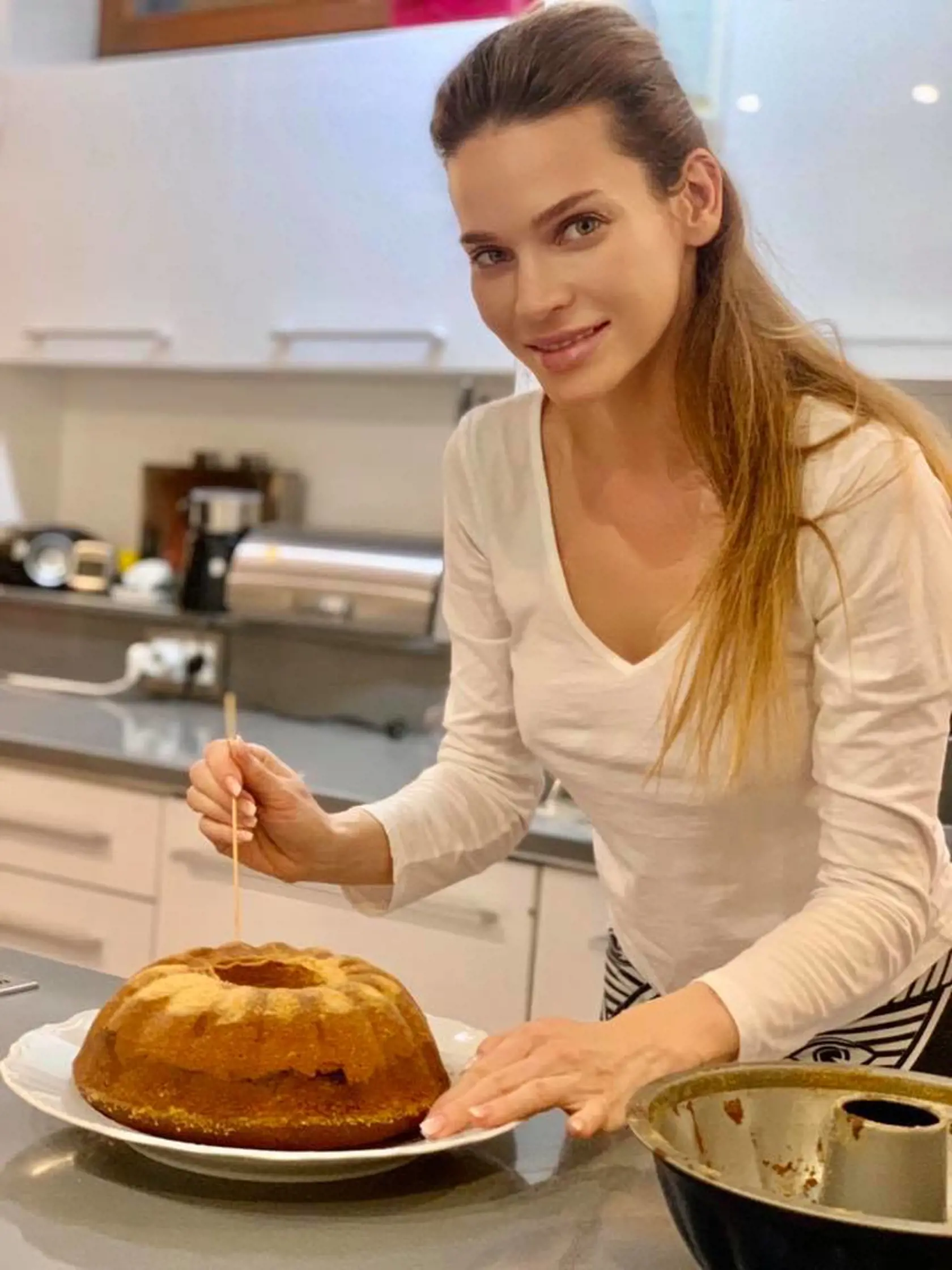 Modelka Andrea Verešová rada pečie a varí aj klasické jedlá, ktoré pozná od mamy.