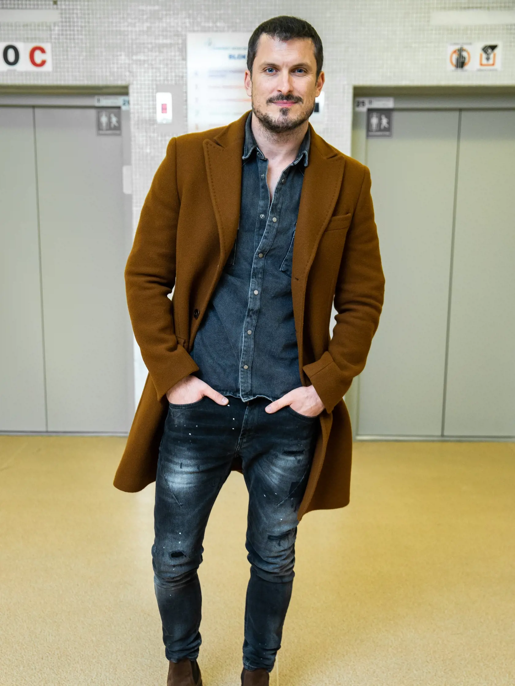 Herec Ján Koleník (40): Rozmýšľam, aký to bude mať efekt... Ale asi to zverejním aj na instagrame, takže budem voliť PS/Spolu.
