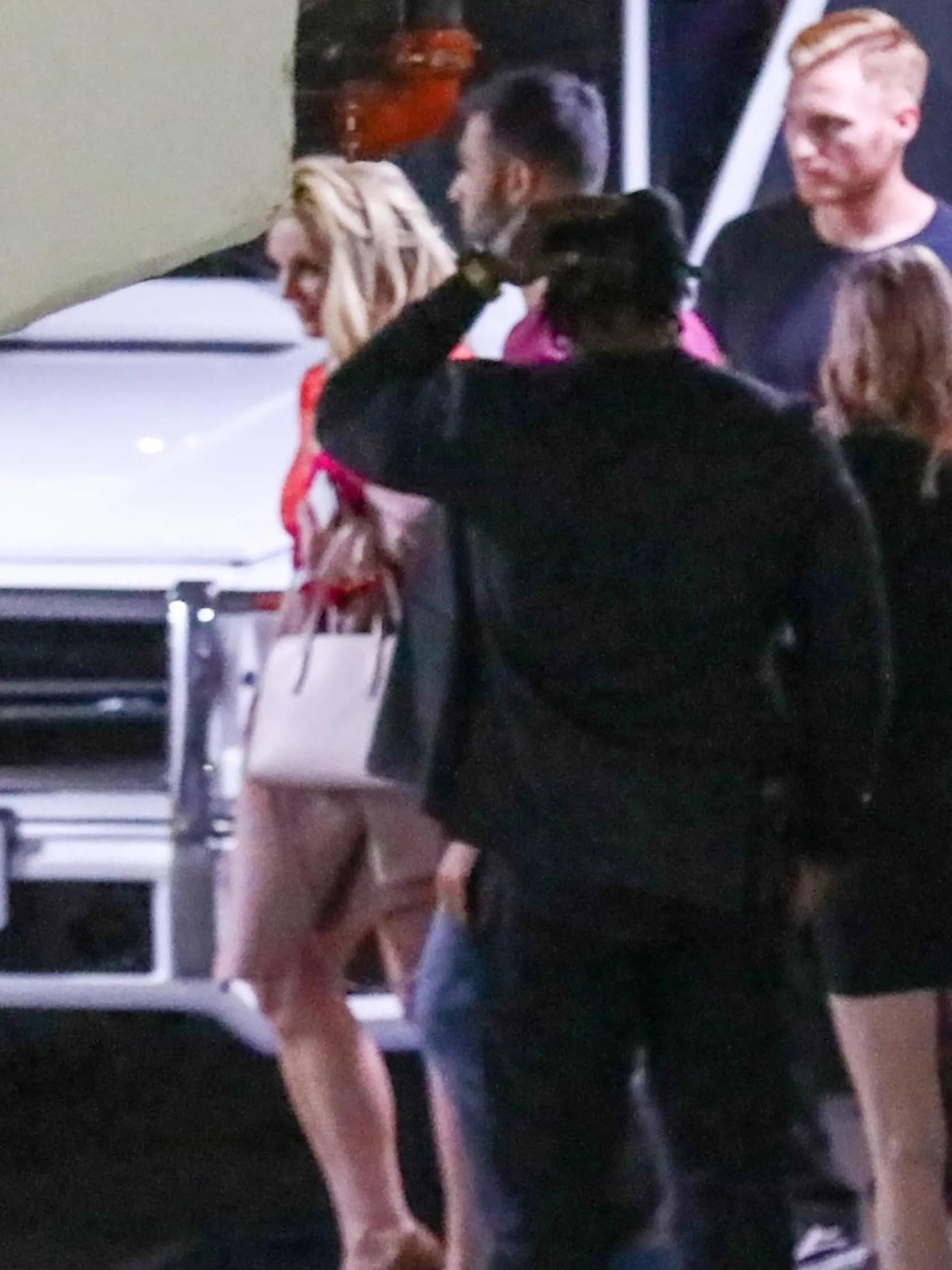 Britney Spears a Sam Asghari oslávili koniec jej opatrovníctva večerou.