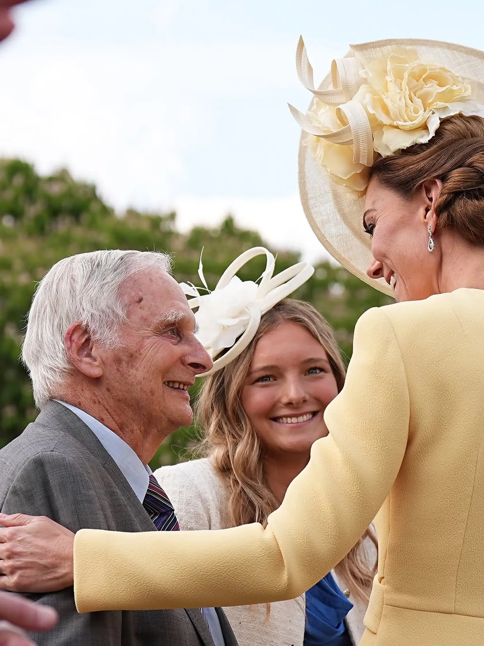 Princezná Kate na záhradnej párty