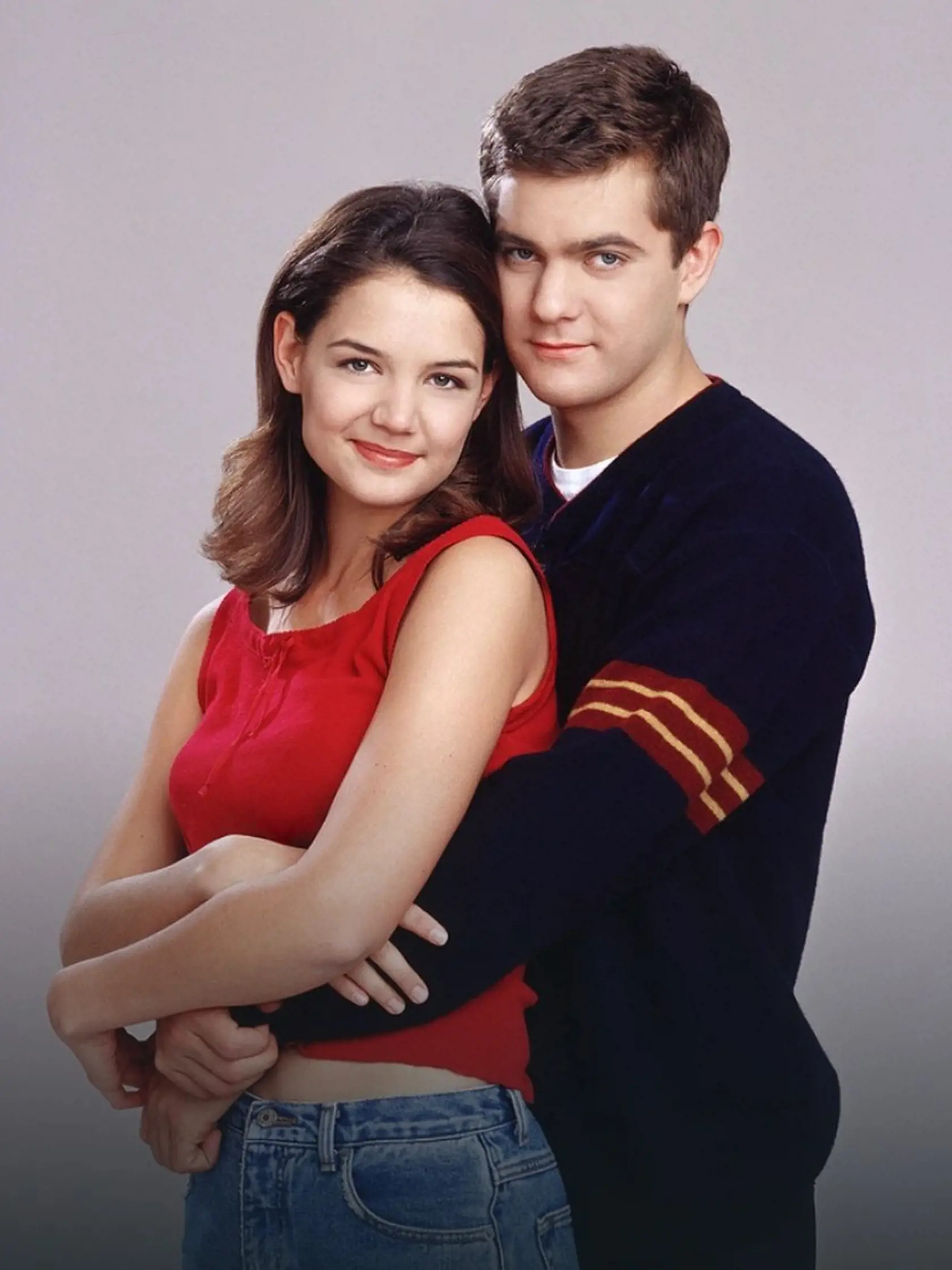 Dawson, Joey, Pacey a Jen, táto štvorica seriálových hrdinov sprevádzala desiatky tínedžerov na slovenských obrazovkách od roku 1998 až do roku 2003. Za 23 rokov od nakrúcania sa však hlavní predstavitelia poriadne zmenili.