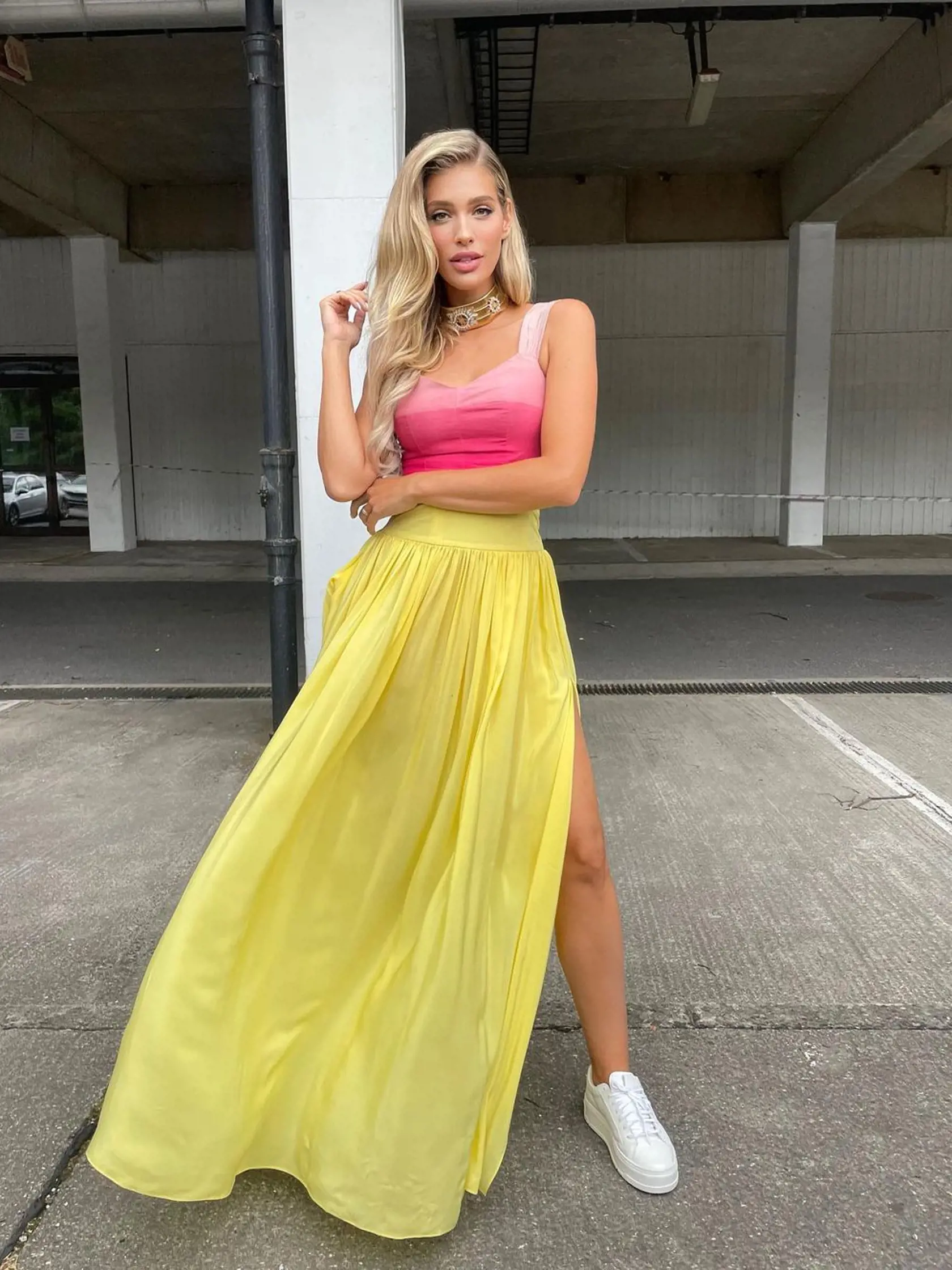 Jasmina žiarila v tomto outfite ako princezná!