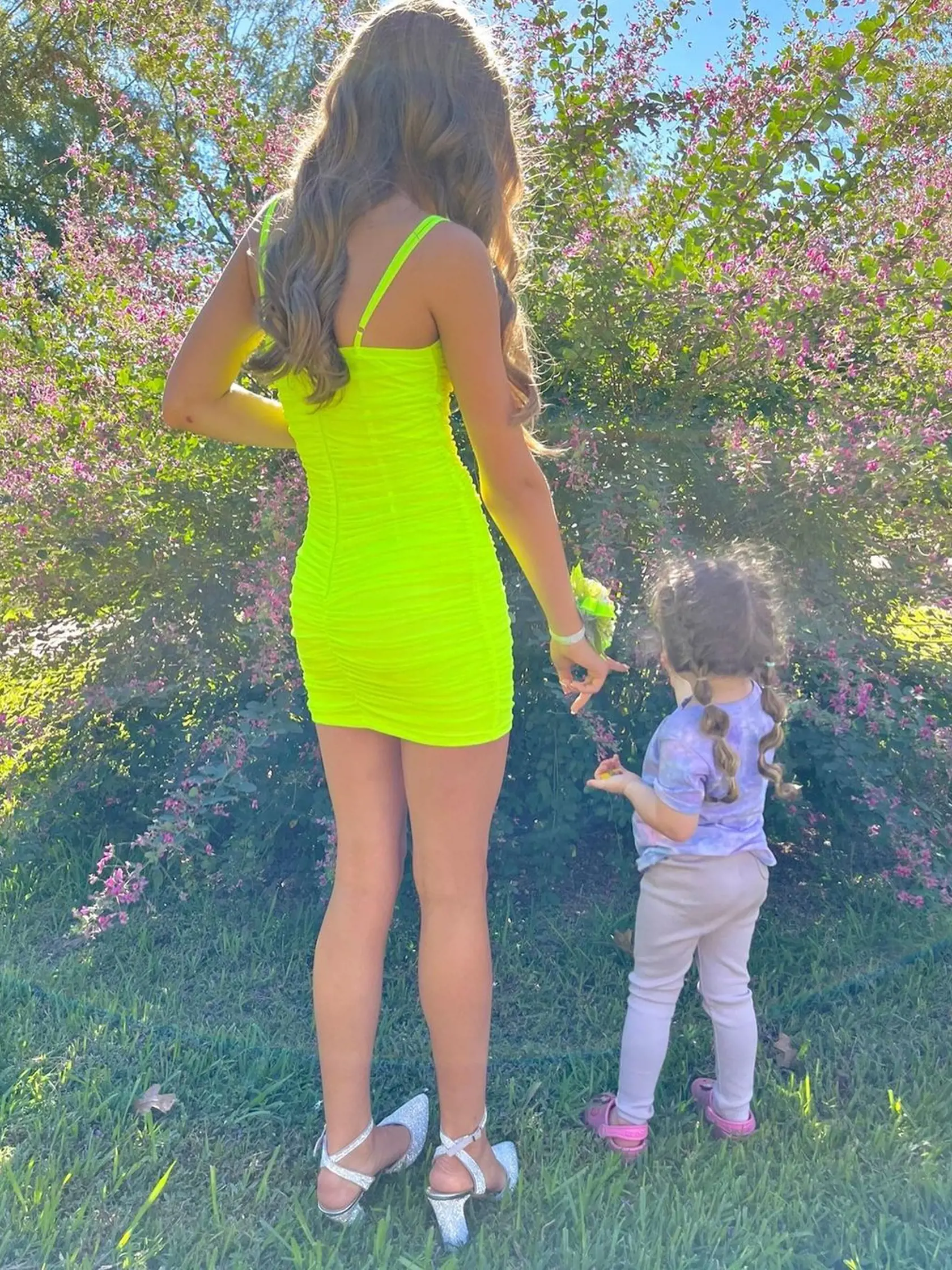 Staršia dcérka Maddie je už tínedžerka a mladšia Ivey drobná princeznička. A to má Jamie len 31 rokov.