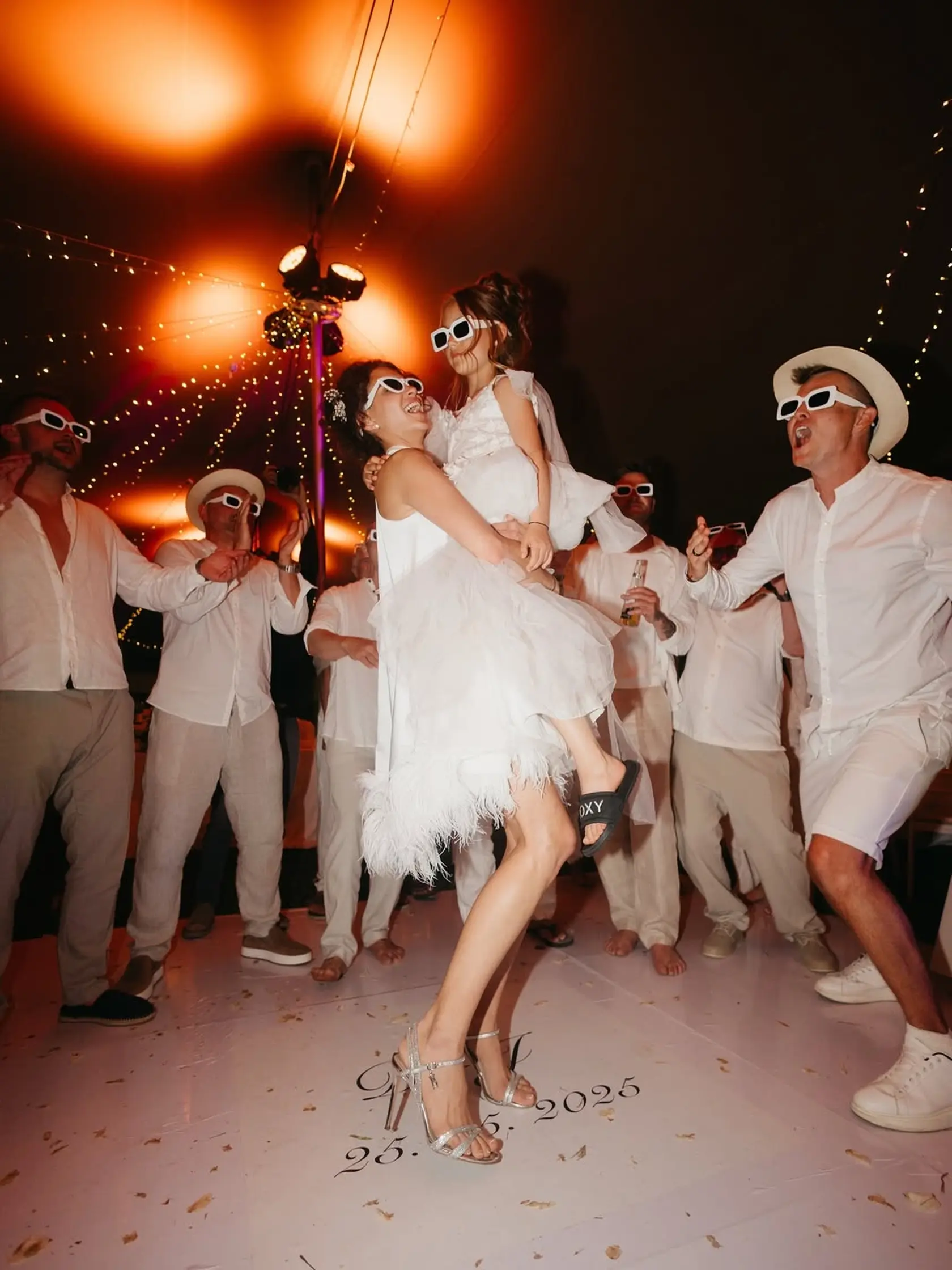 Na svadbe modelky a miss Daniely Zálešákovej a Pepu Smolíka nechýbala ani Andrea Verešová.