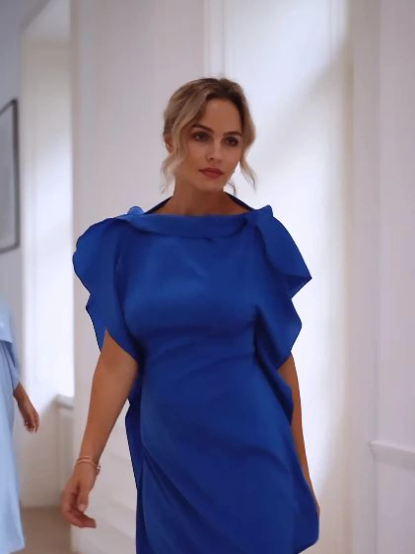 Ivana Gáborík pózovala v spoločenských šatách. Ani pod jedny šaty si nevzala podprsenku.